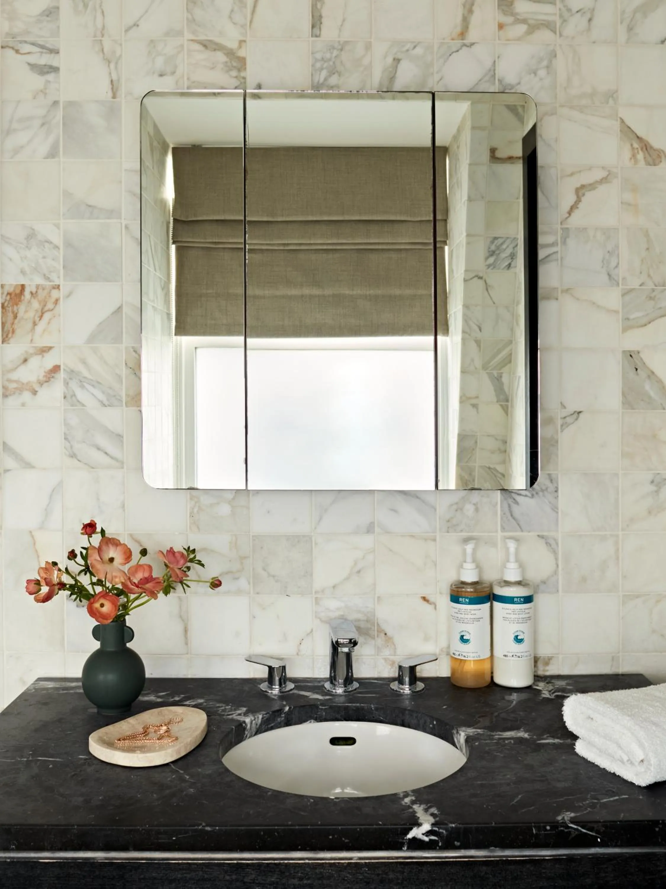 Toilet in Numa London Bloomsbury