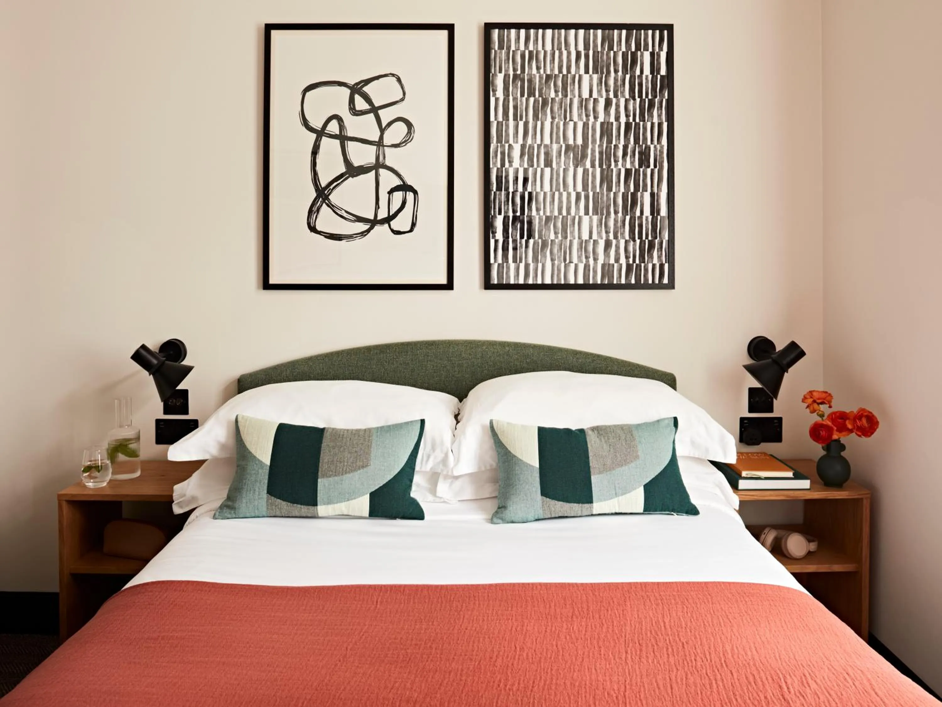 Bedroom, Bed in Numa London Bloomsbury