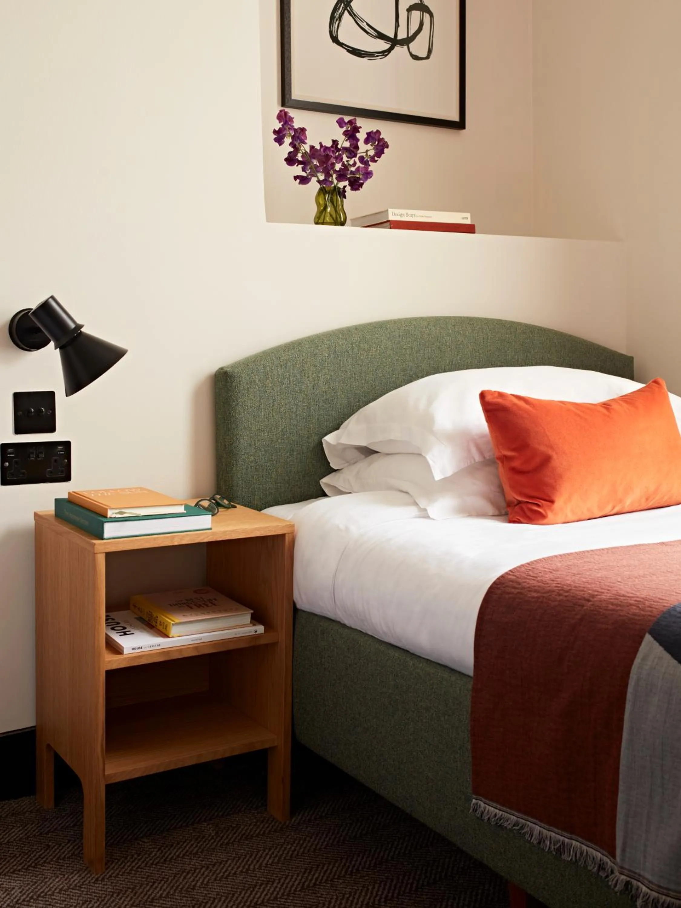 Bedroom, Bed in Numa London Bloomsbury