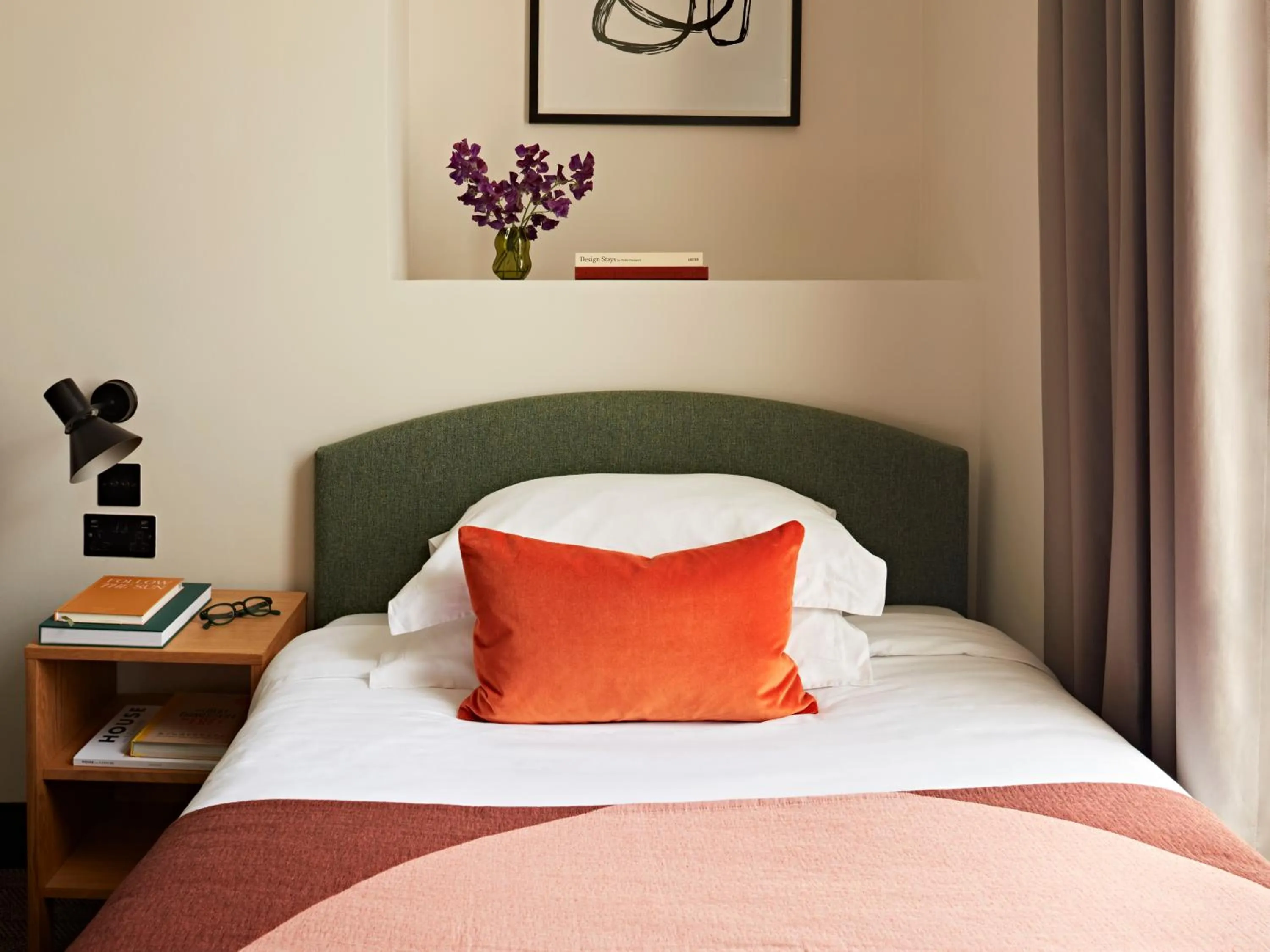 Bedroom, Bed in Numa London Bloomsbury