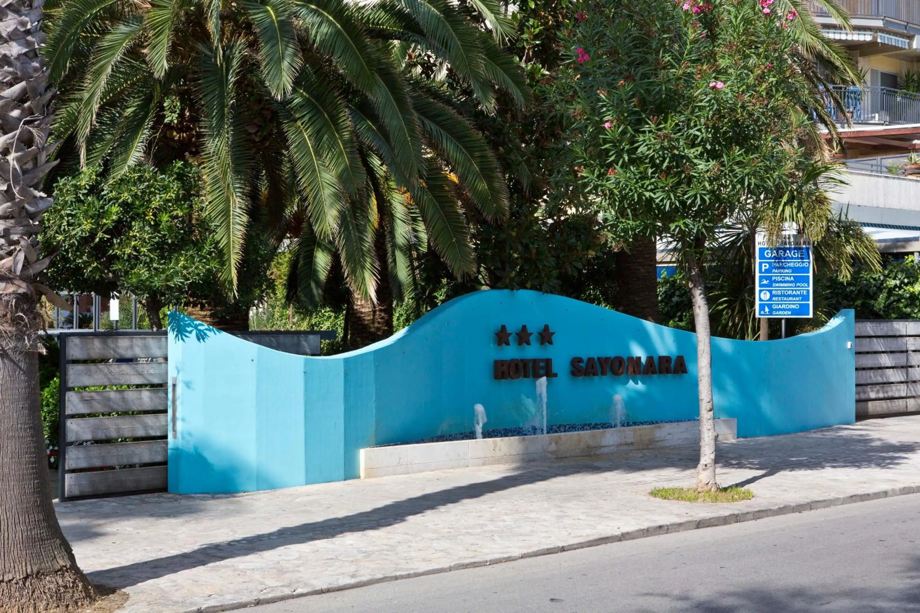 Facade/entrance in Hotel Sayonara
