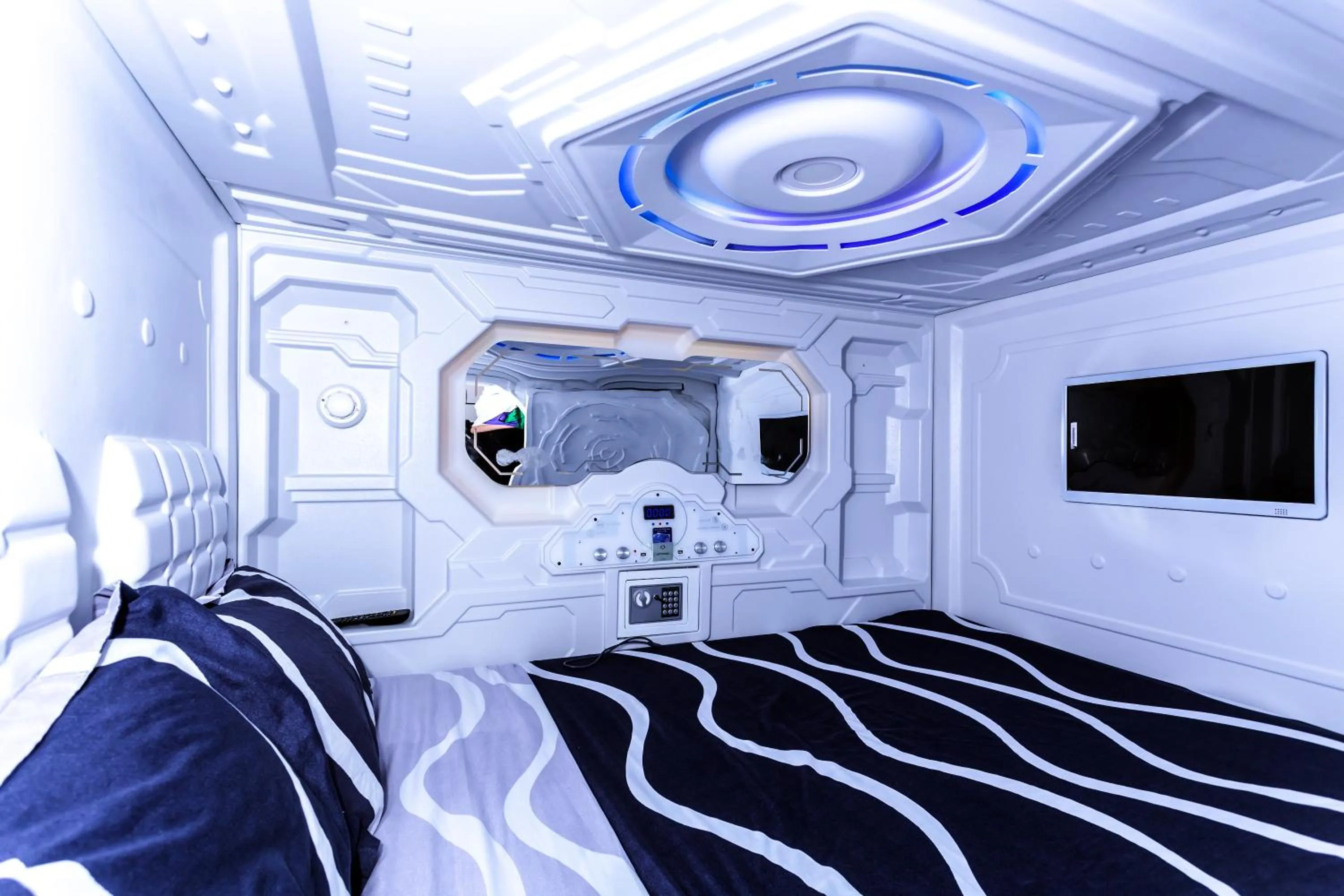 Bed in We Hostel Palma - Albergue