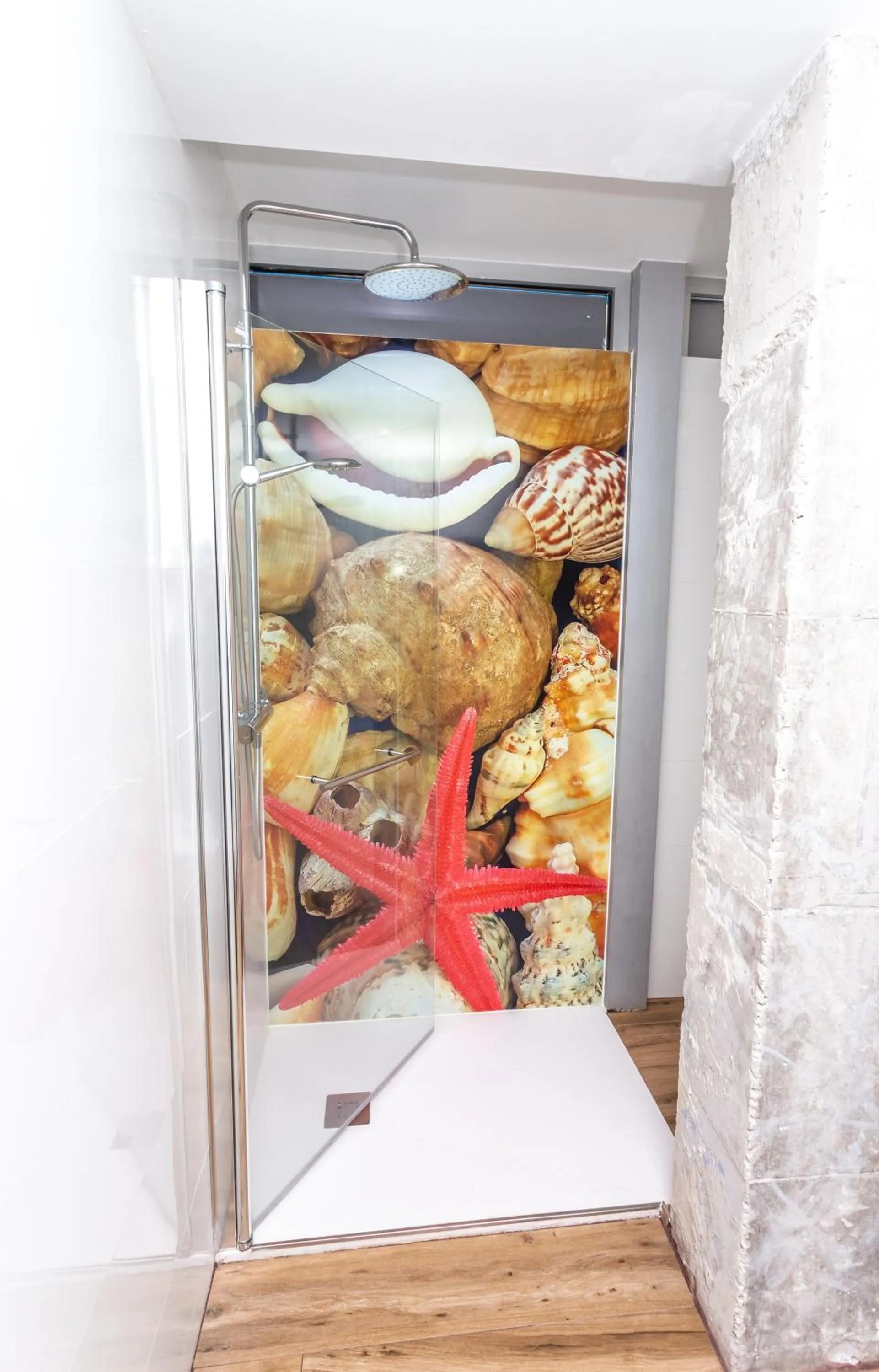 Shower in We Hostel Palma - Albergue