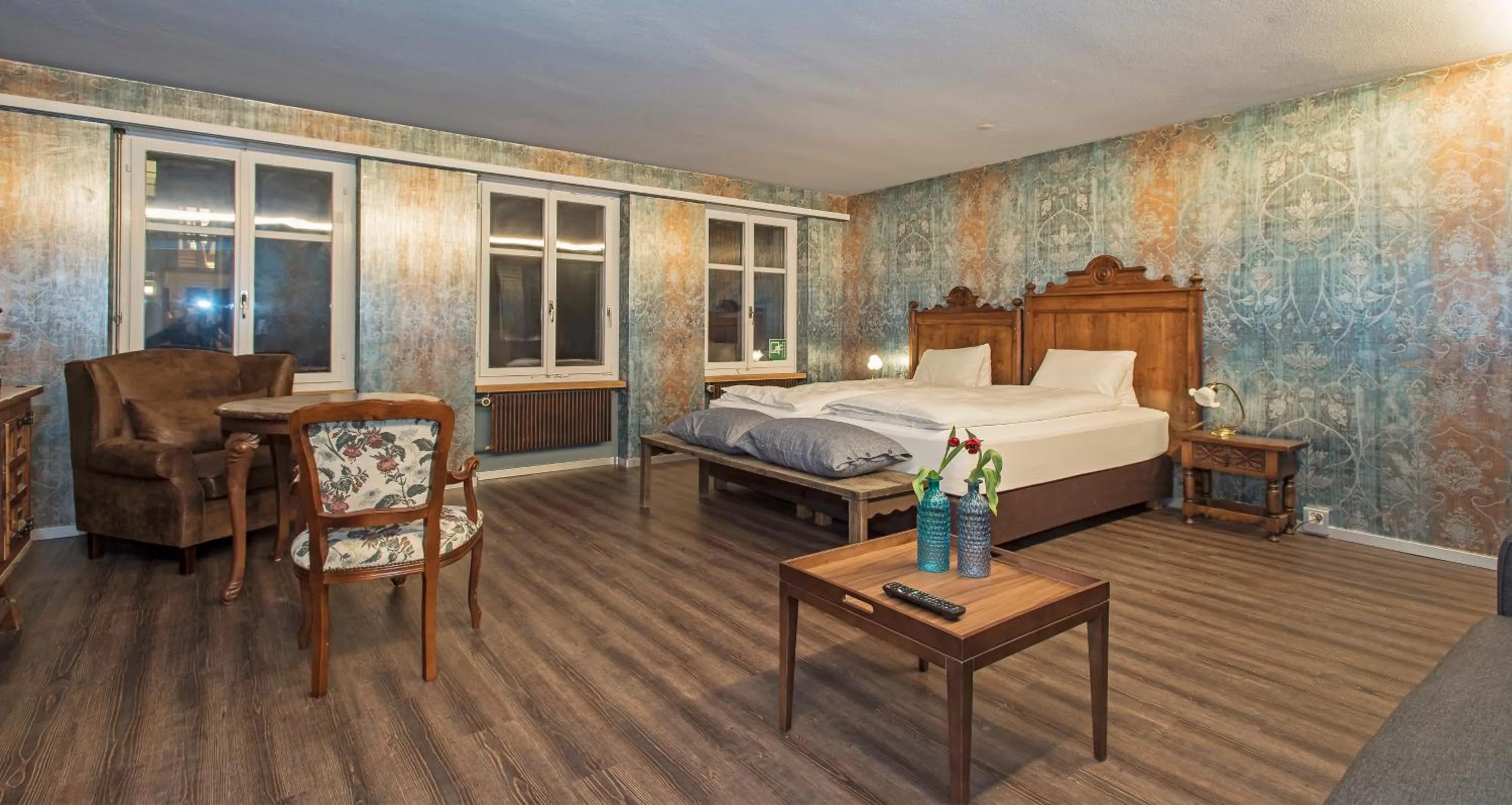 Photo of the whole room, Bed in Hotel 2B