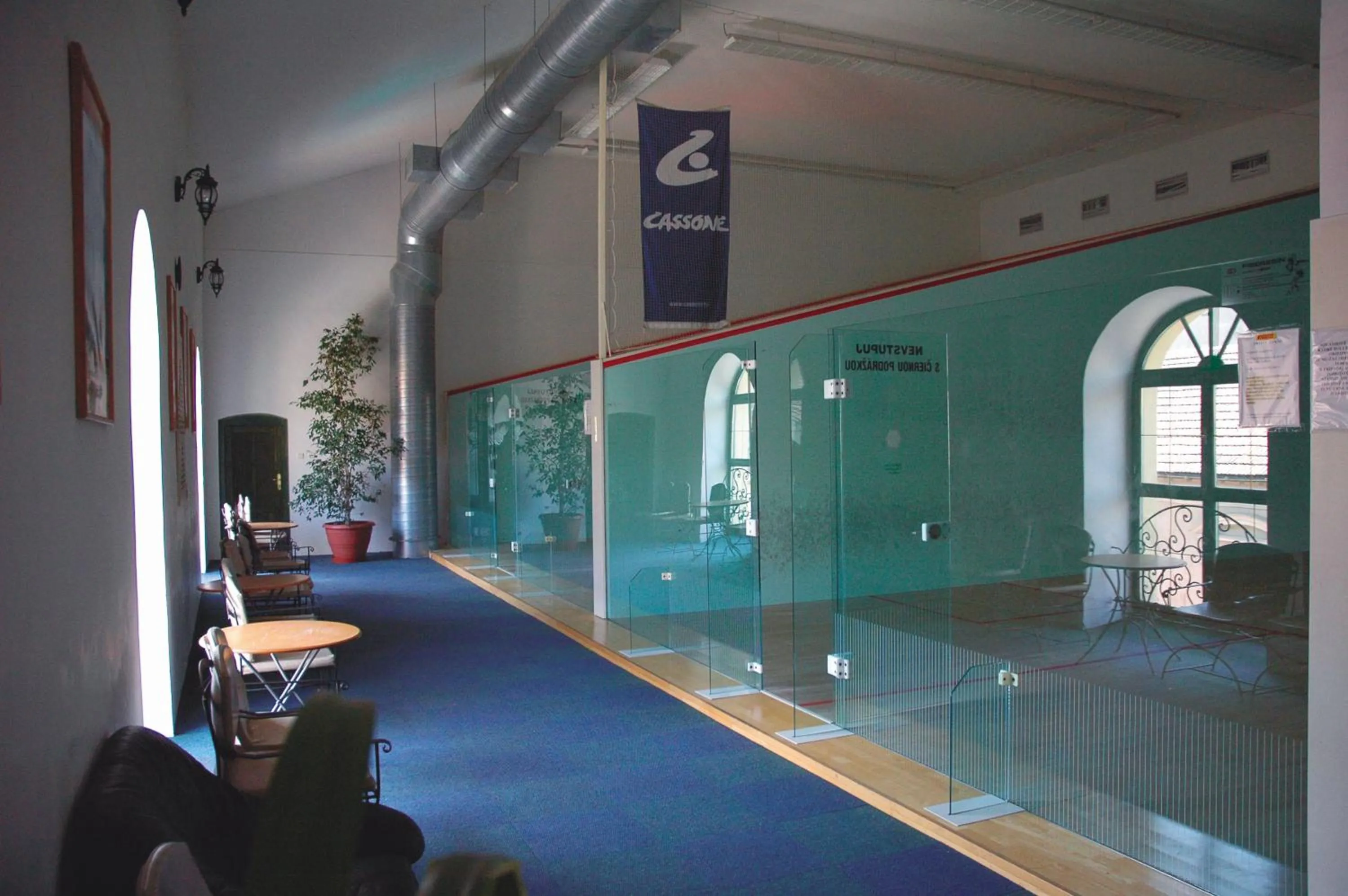 Squash in Hotel Bow Garden