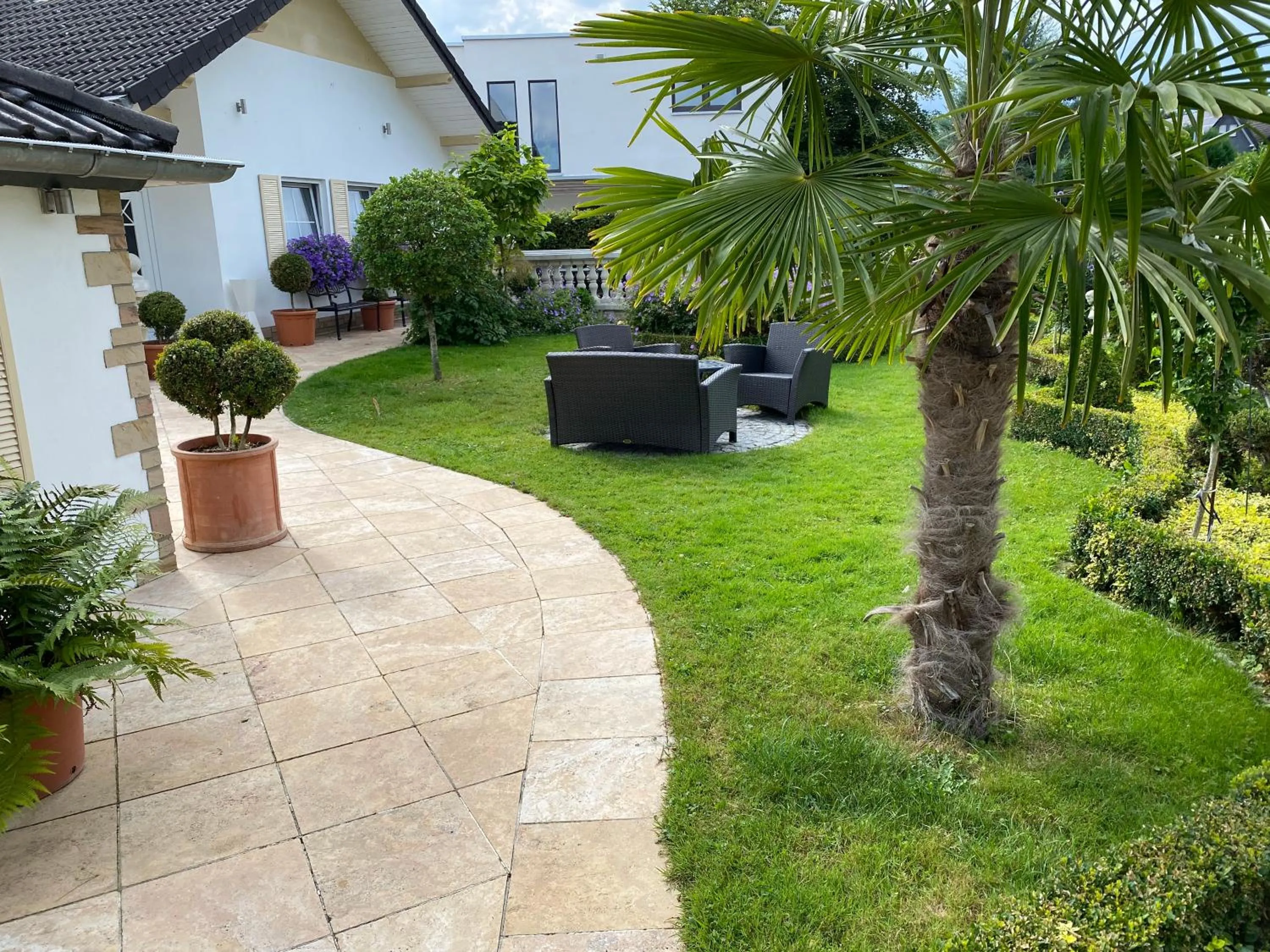 Garden view in Wilsmann Apartmentvermietung