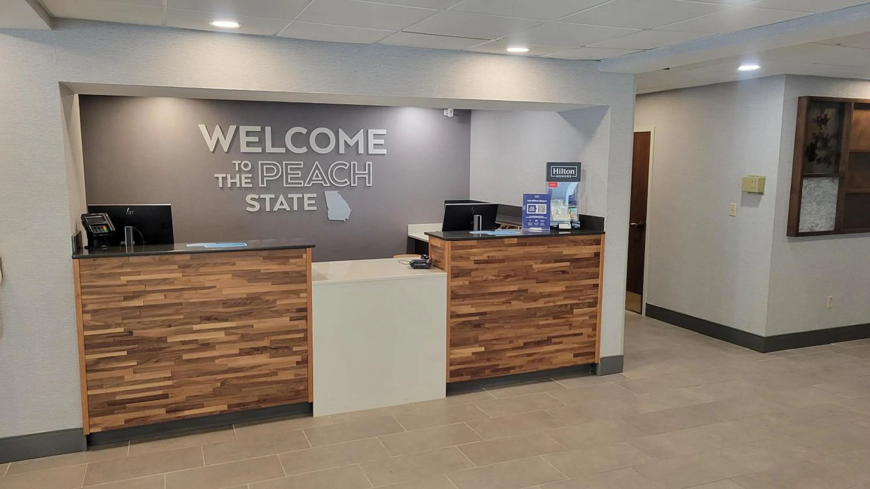 Lobby or reception in Hampton Inn Commerce