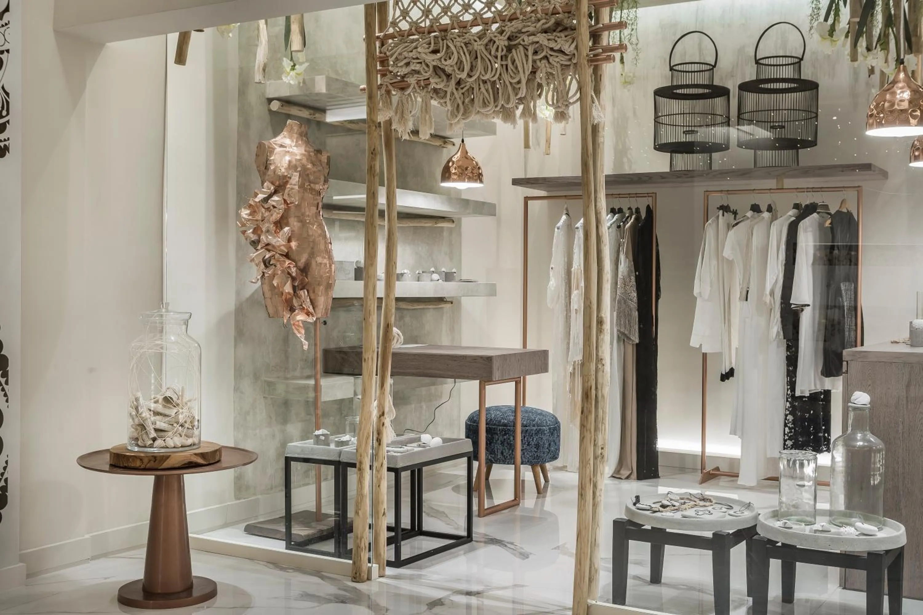 On-site shops in Palladium Hotel