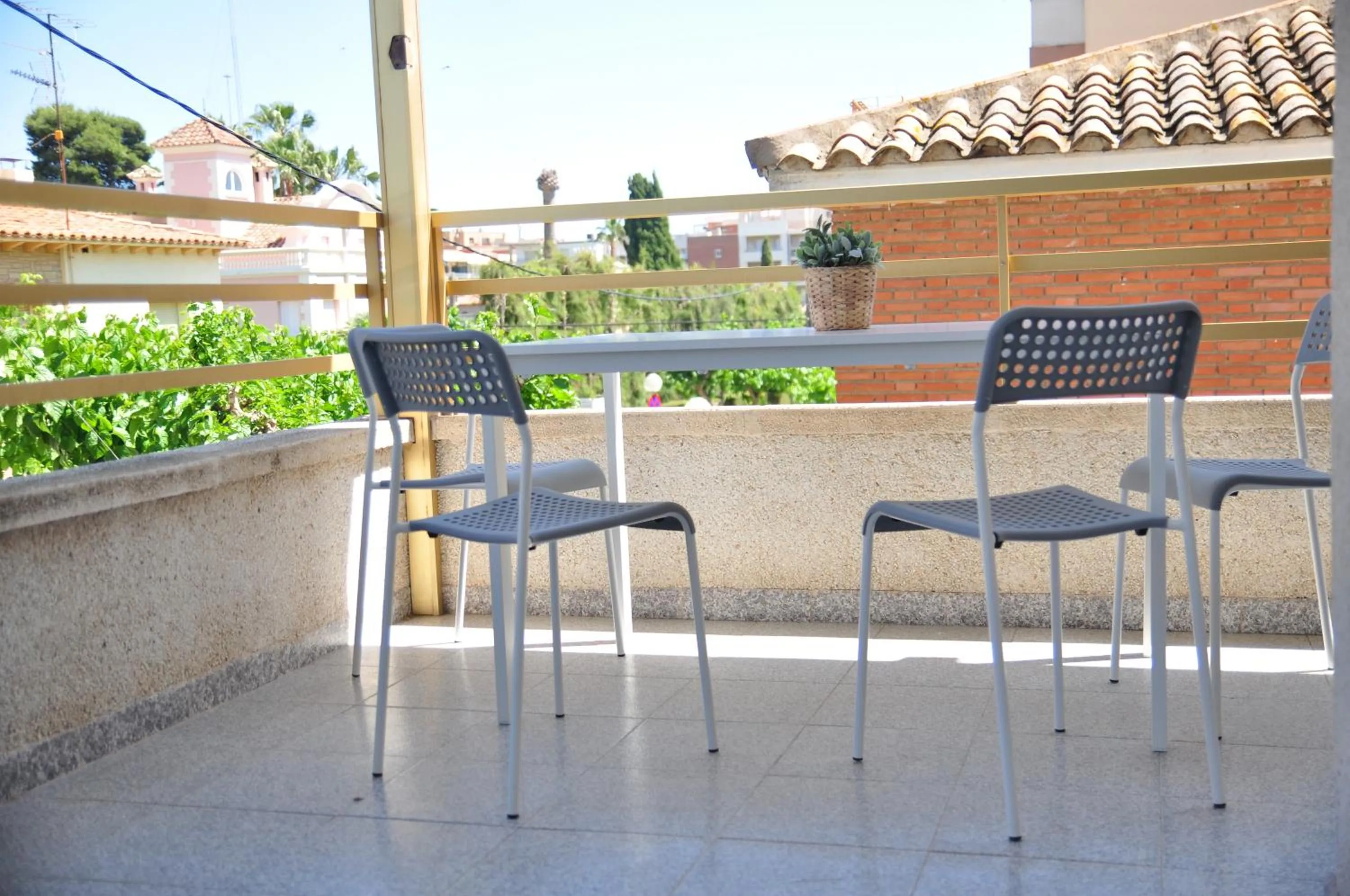 Balcony/Terrace in Hostal Porto Mar