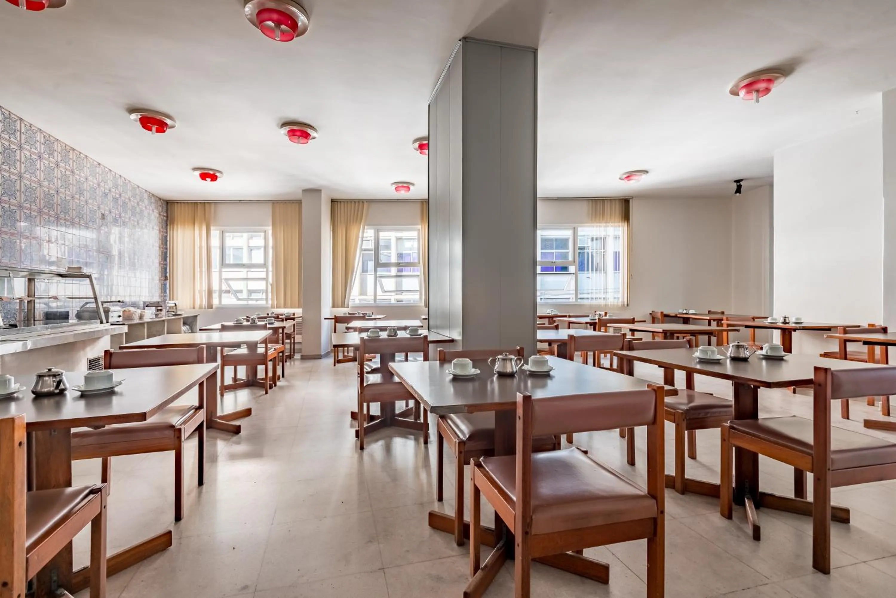 Restaurant/places to eat in Cannes Palace Hotel