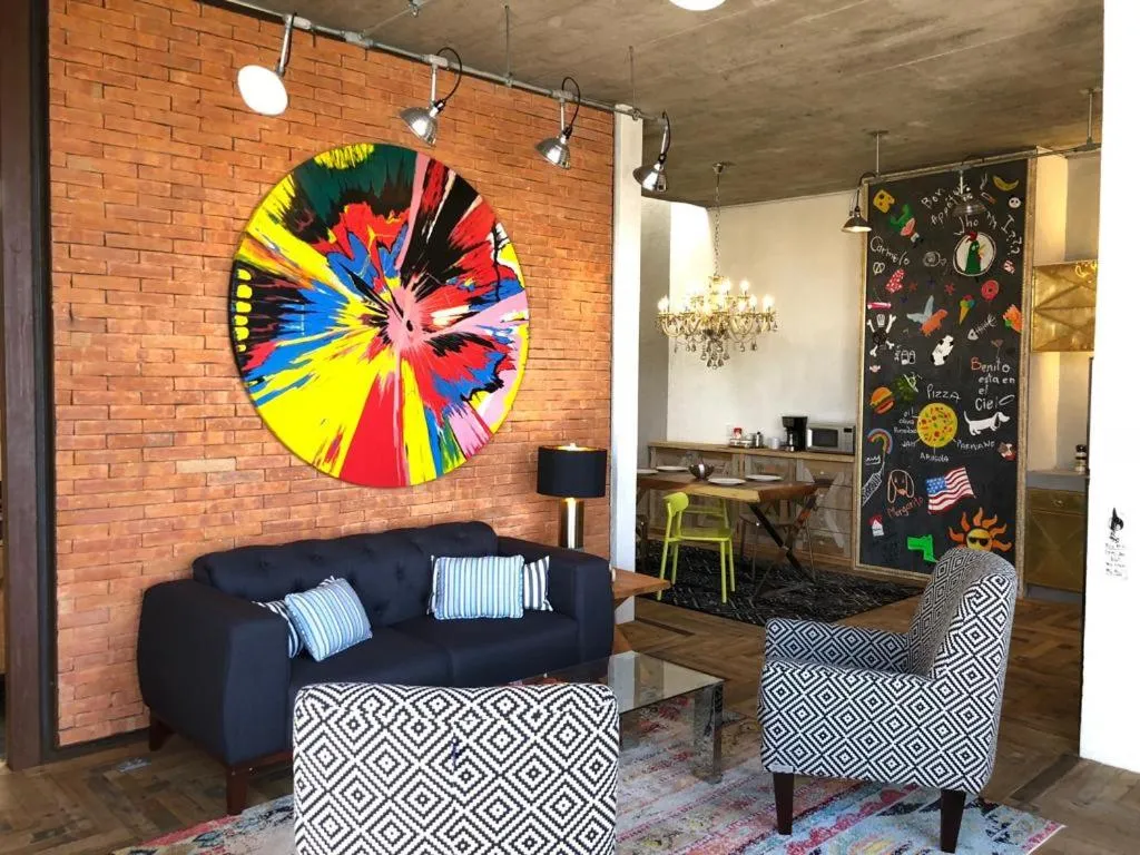 Canela Fina - Adults Only