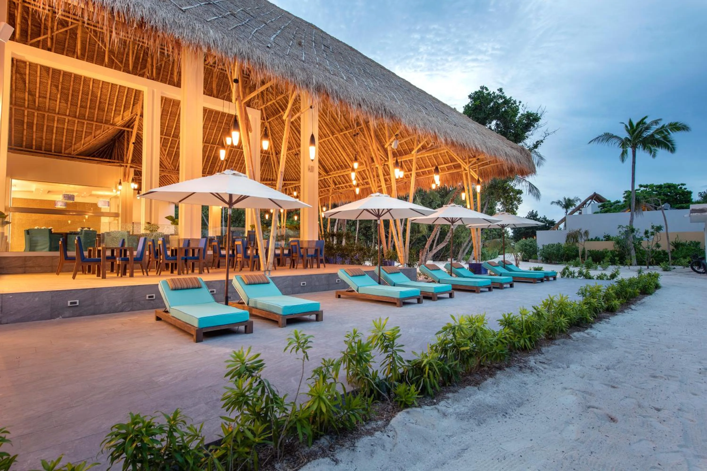 Restaurant/places to eat in Emerald Maldives Resort & Spa-Deluxe All Inclusive