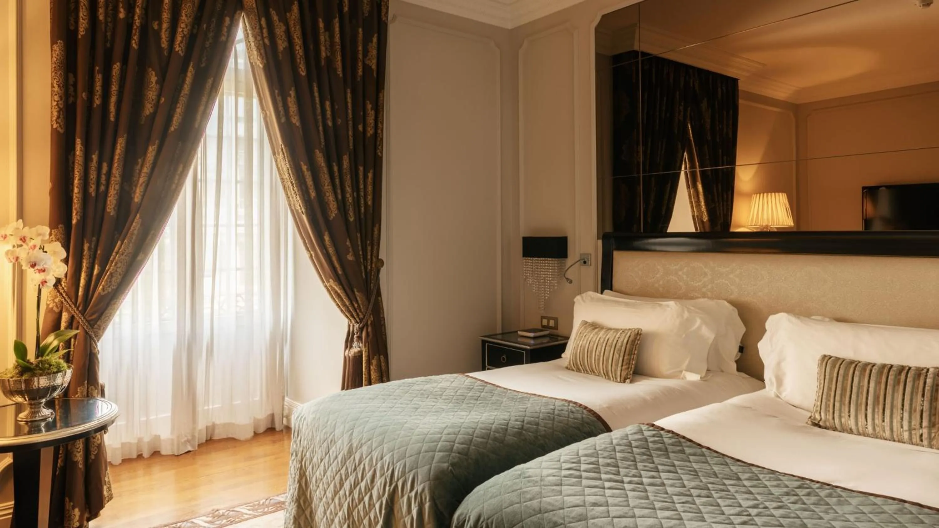 Photo of the whole room, Bed in InterContinental Porto - Palacio das Cardosas by IHG