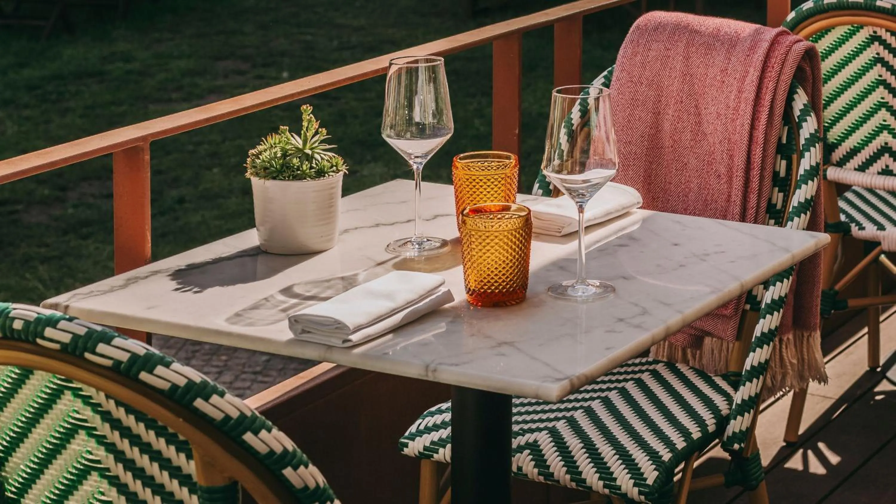 Restaurant/places to eat in InterContinental Porto - Palacio das Cardosas by IHG