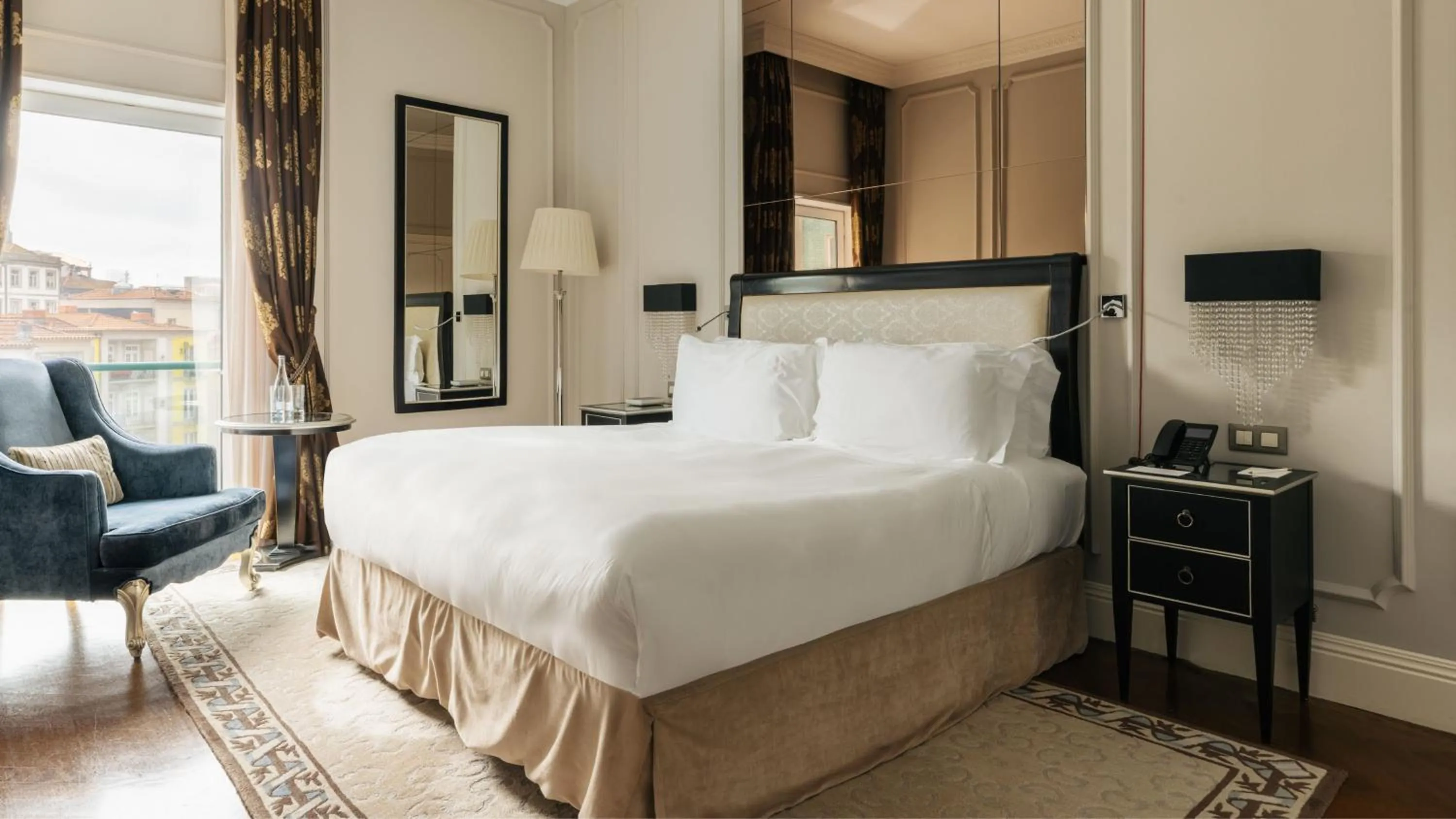 Photo of the whole room, Bed in InterContinental Porto - Palacio das Cardosas by IHG