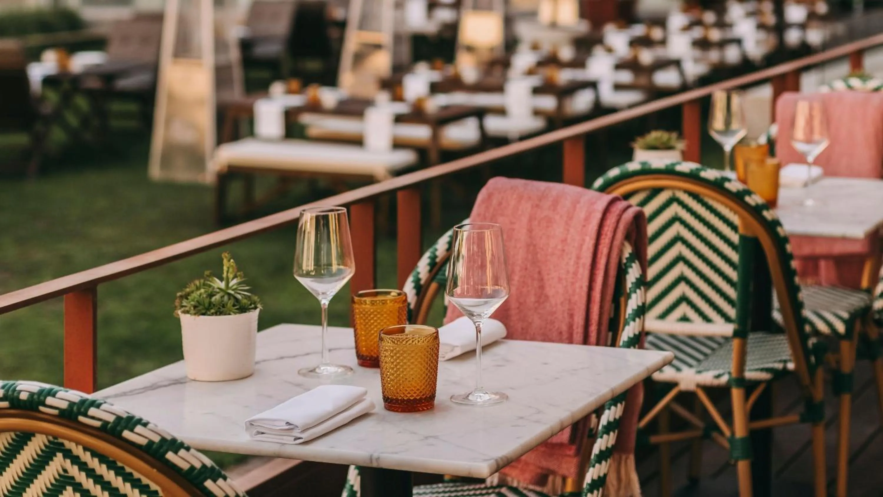 Restaurant/places to eat in InterContinental Porto - Palacio das Cardosas by IHG