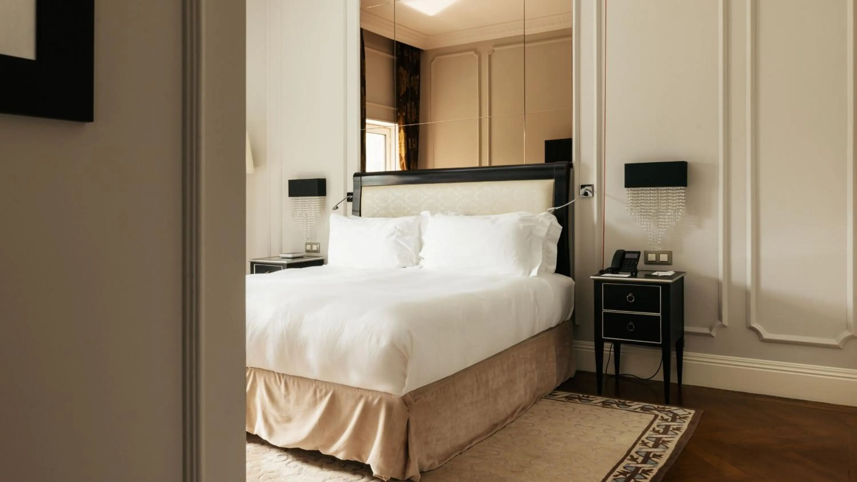 Photo of the whole room, Bed in InterContinental Porto - Palacio das Cardosas by IHG