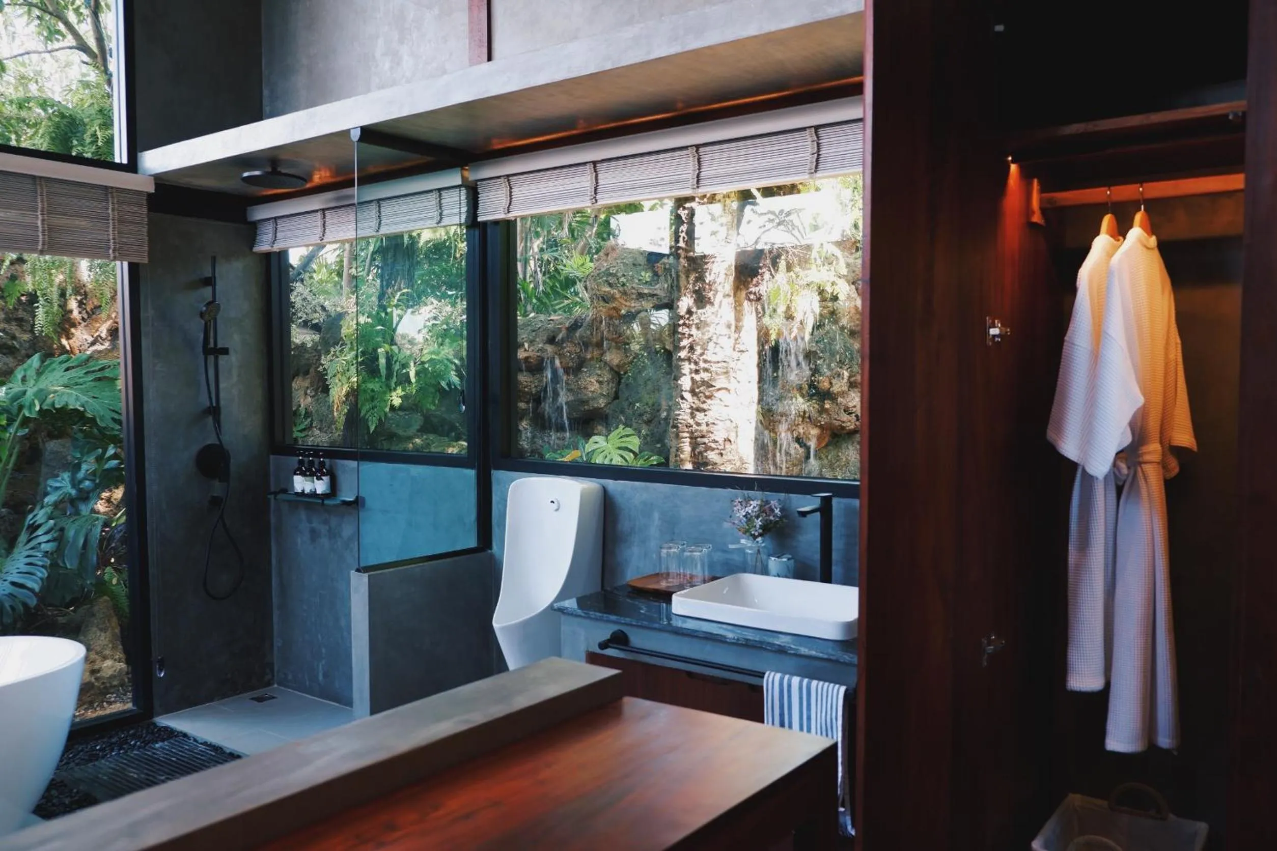 Bathroom in Baansuwanburi - บ้านสุวรรณบุรี