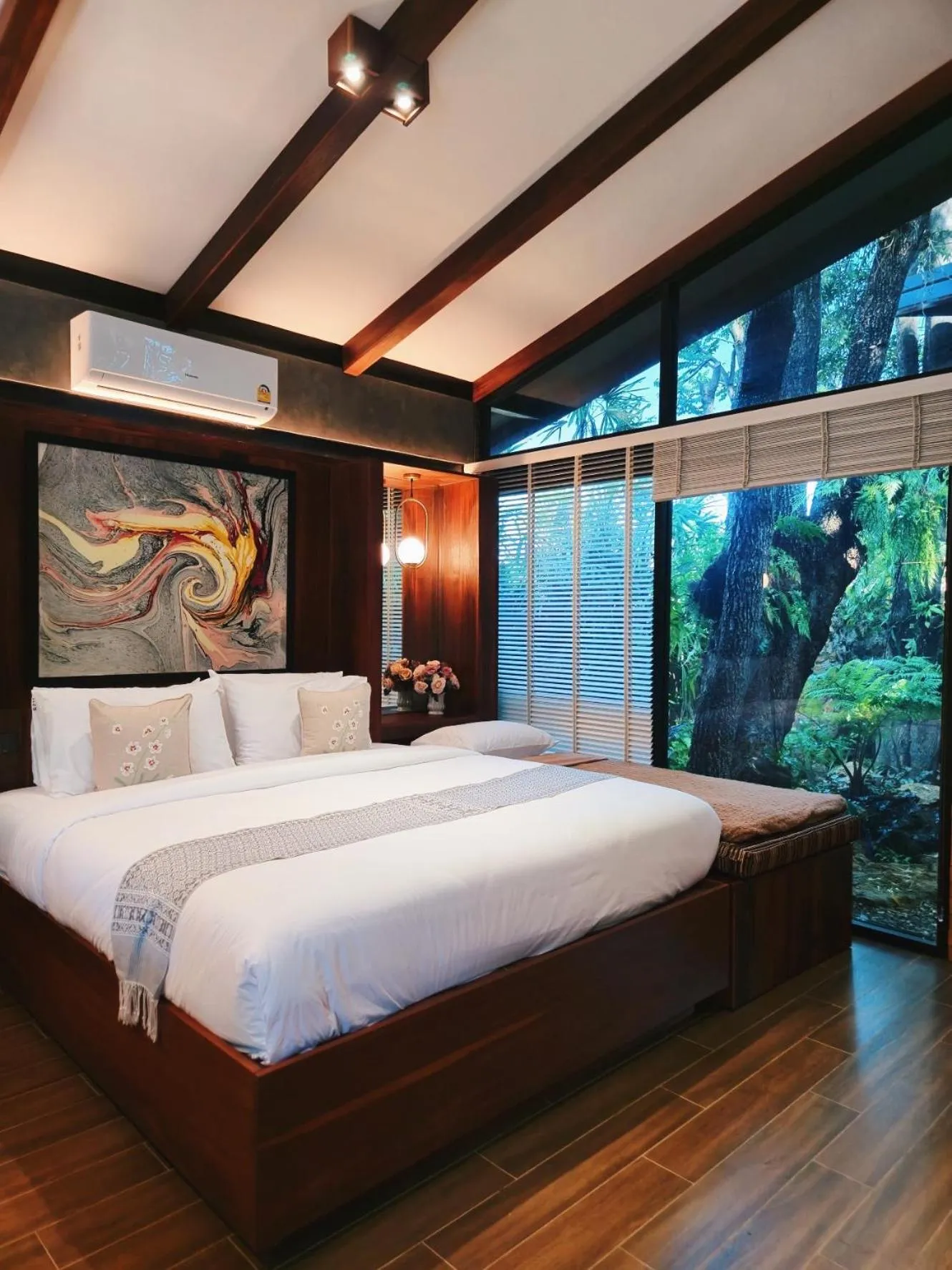 Bedroom, Bed in Baansuwanburi - บ้านสุวรรณบุรี