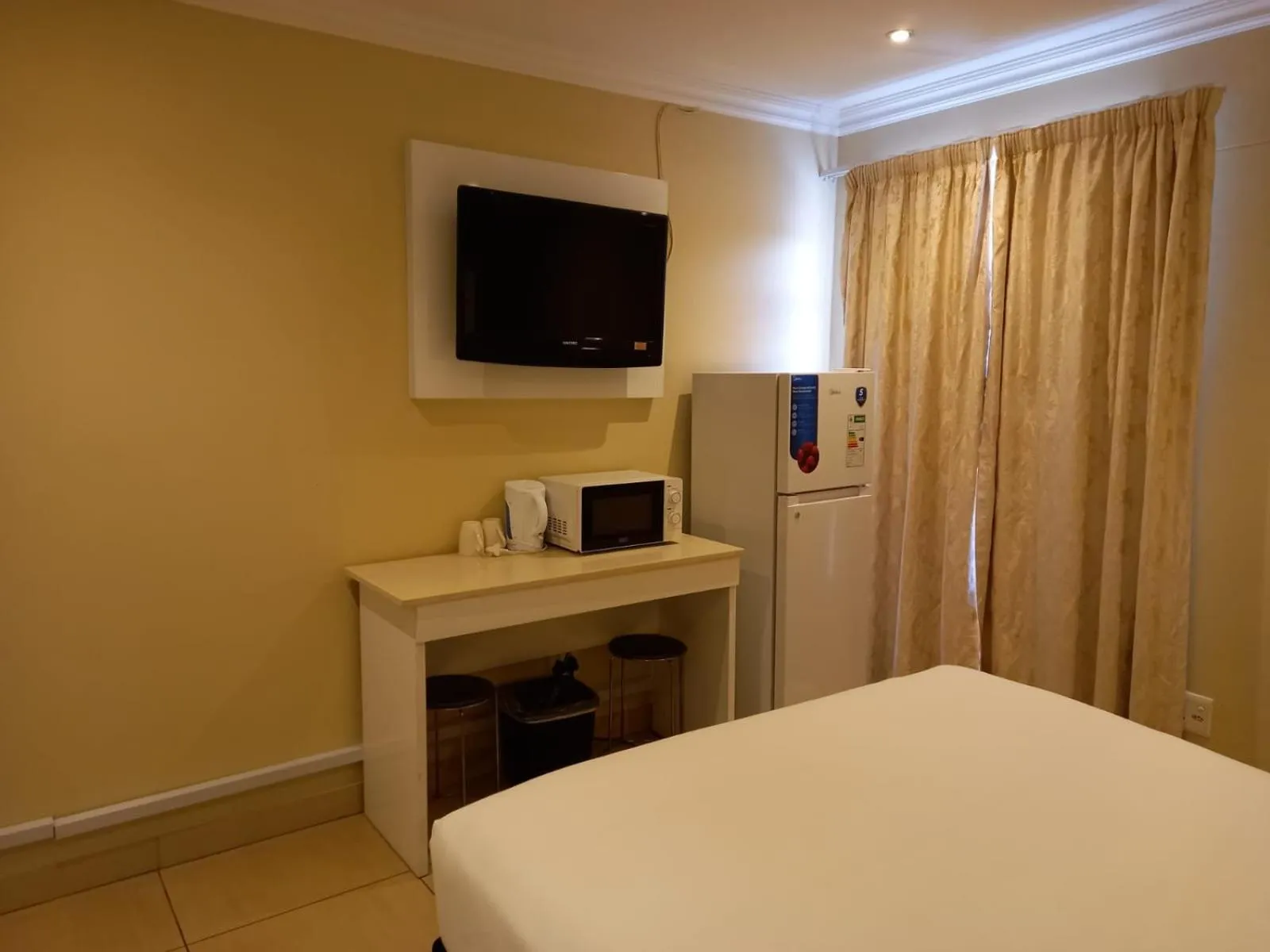 TV and multimedia in Palace Lodge Morningside