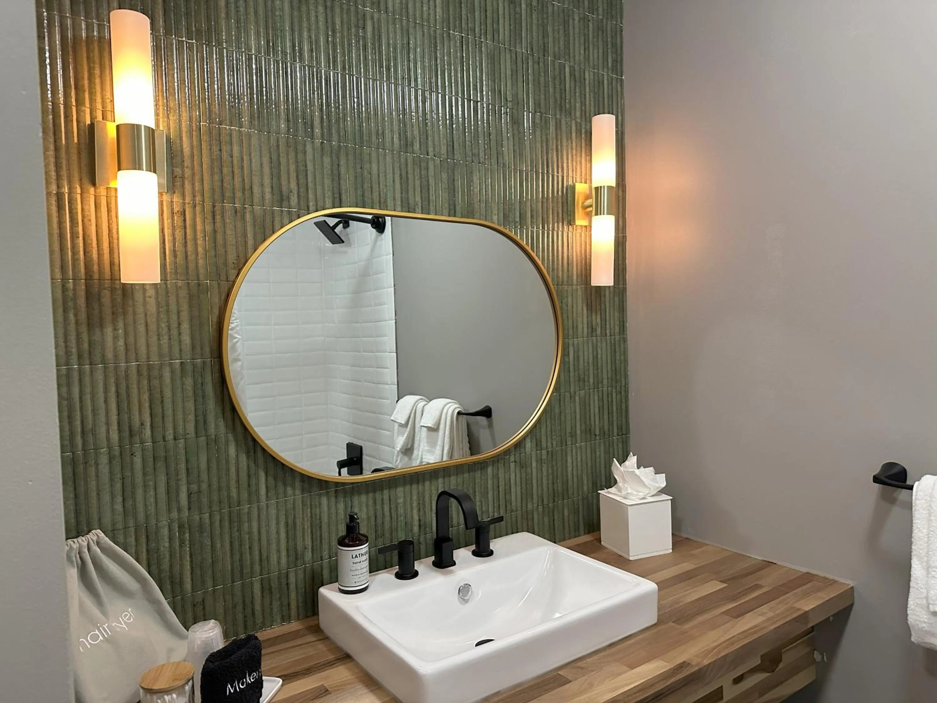 Bathroom in Minnewaska Lodge