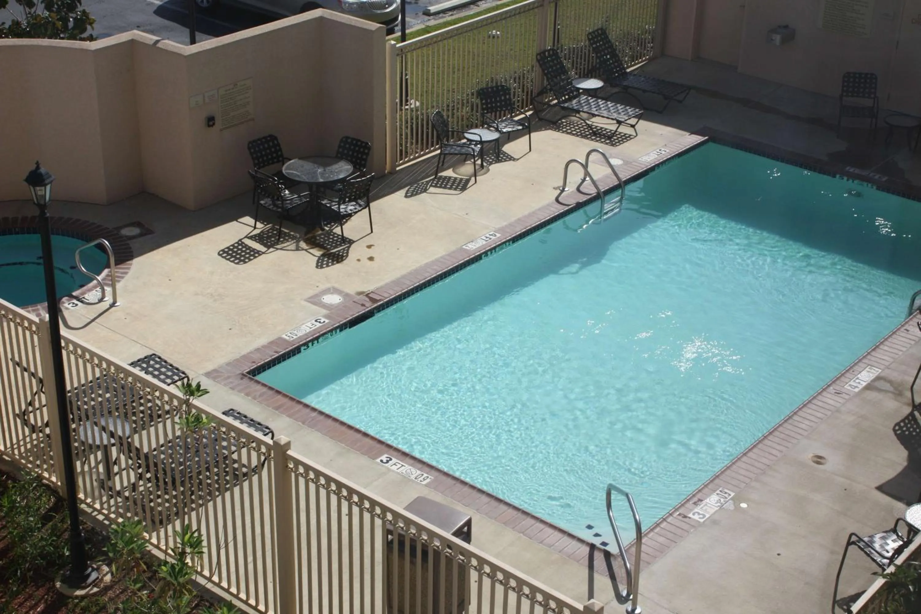 Swimming pool in Hilton Garden Inn Jackson/Pearl