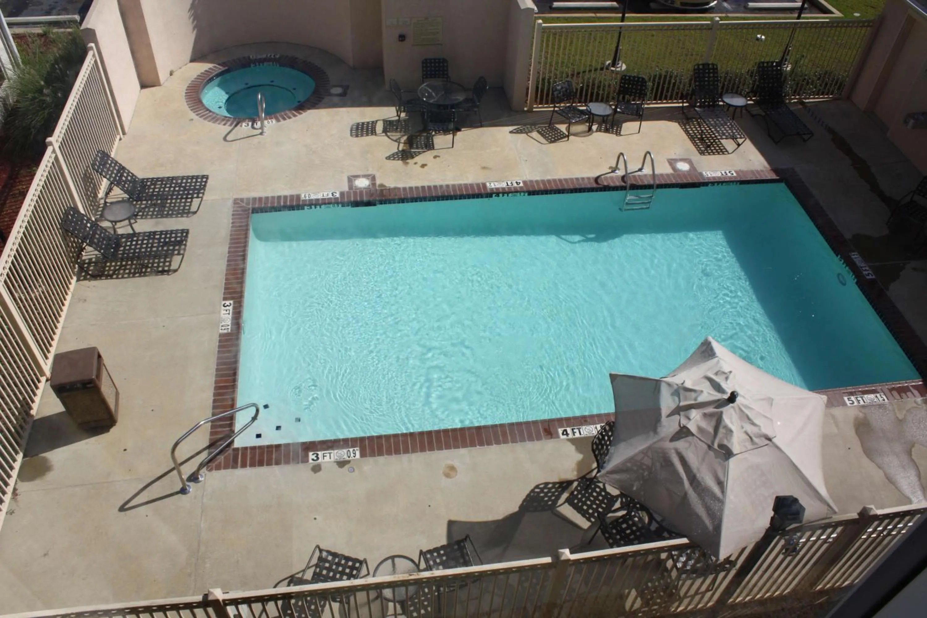 Pool view in Hilton Garden Inn Jackson/Pearl