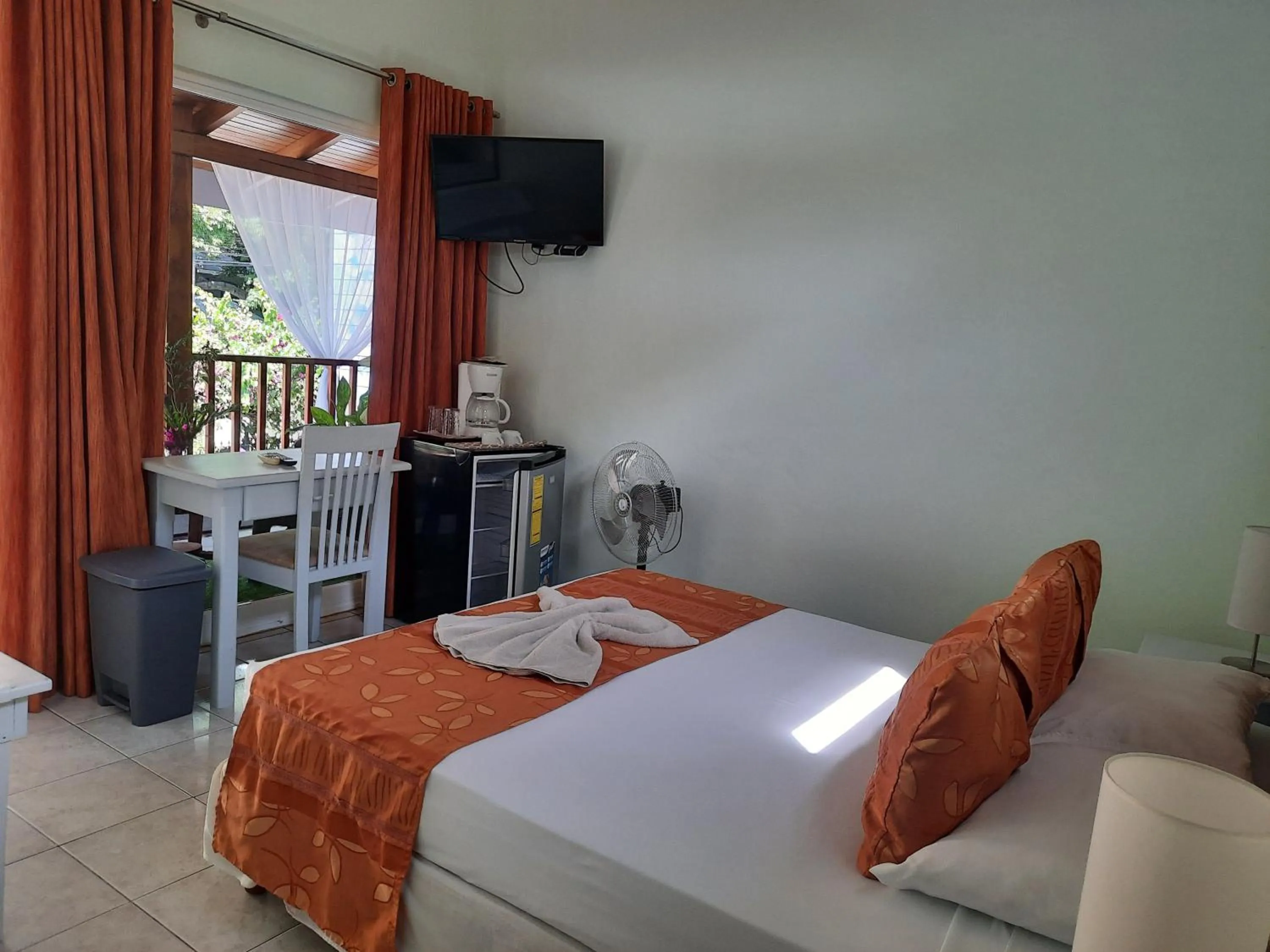 Property building, Bed in BellaVista Suites By Villas Verdes - Samara Beach