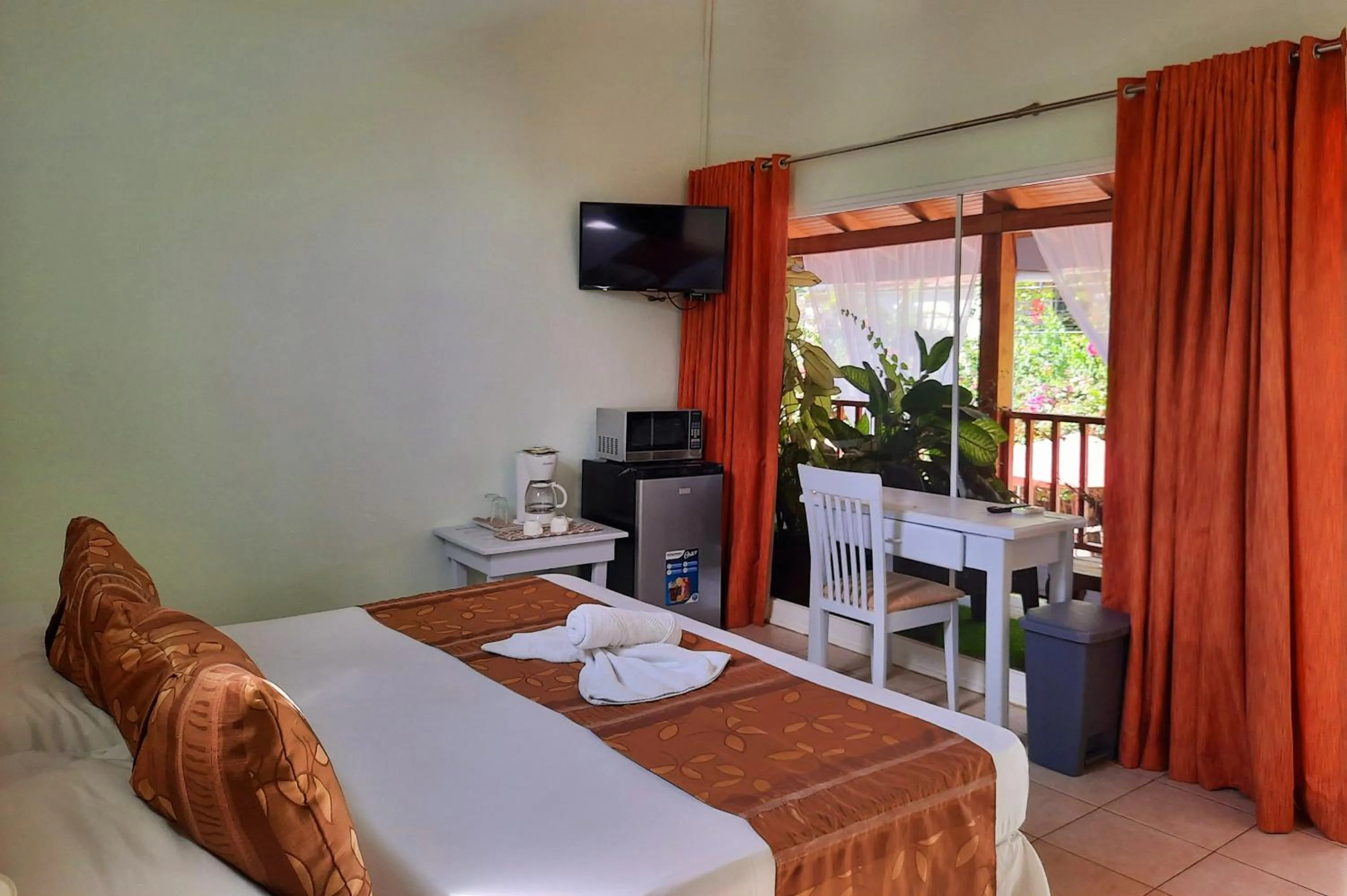 Property building, Bed in BellaVista Suites By Villas Verdes - Samara Beach