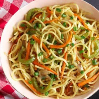 Food and drinks in Dhanunjayas Luxury Hotel