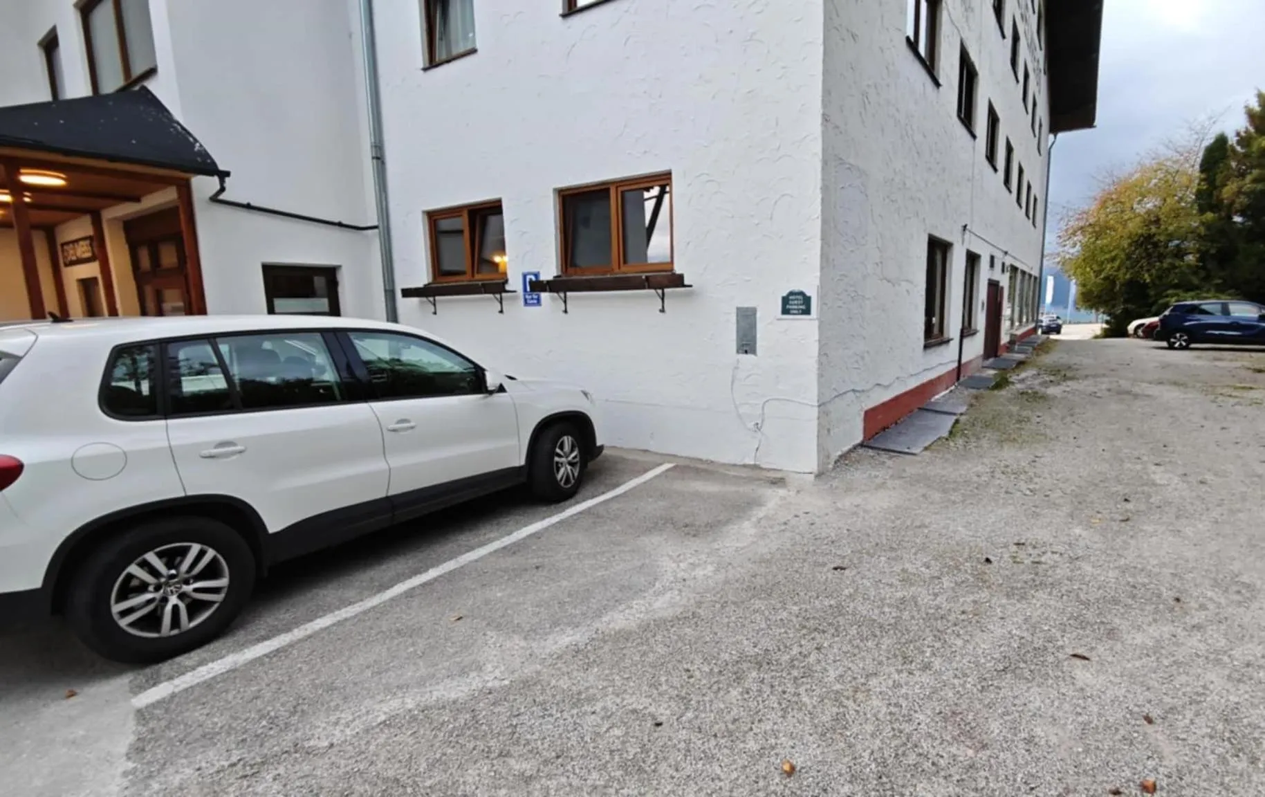 Parking in Alpenhotel Edelweiss