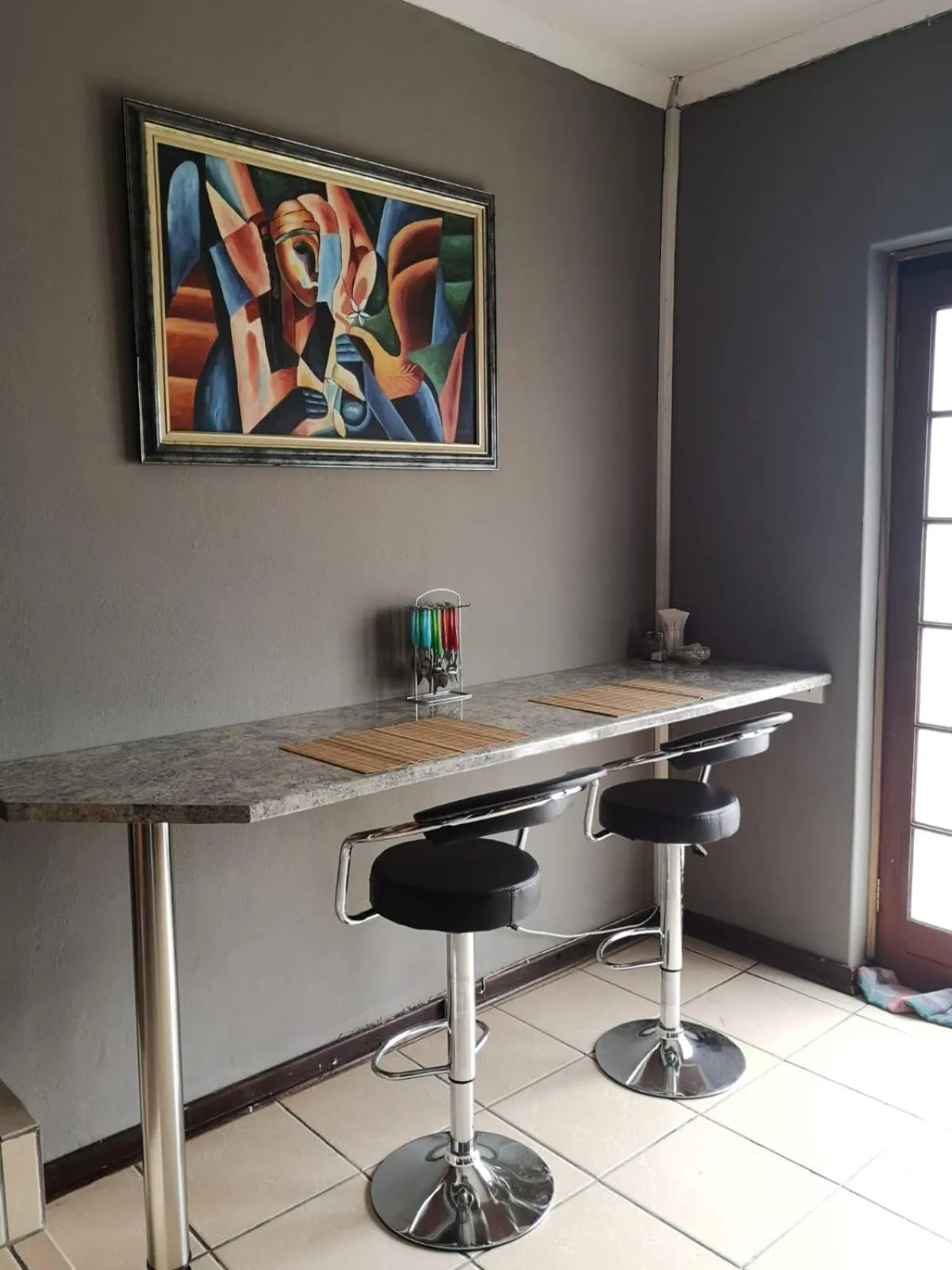 Gluckman Drive Guesthouse