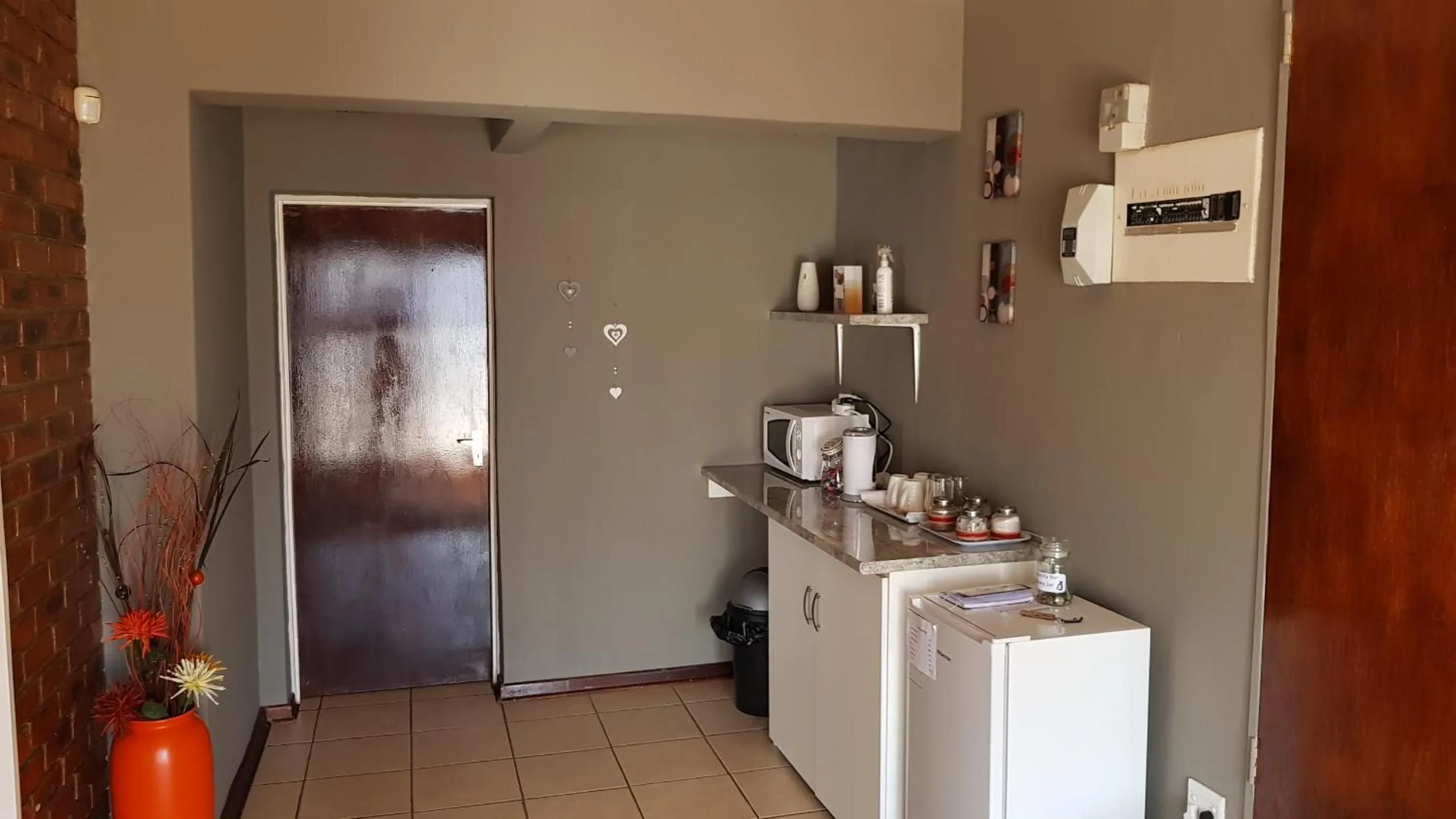 Gluckman Drive Guesthouse