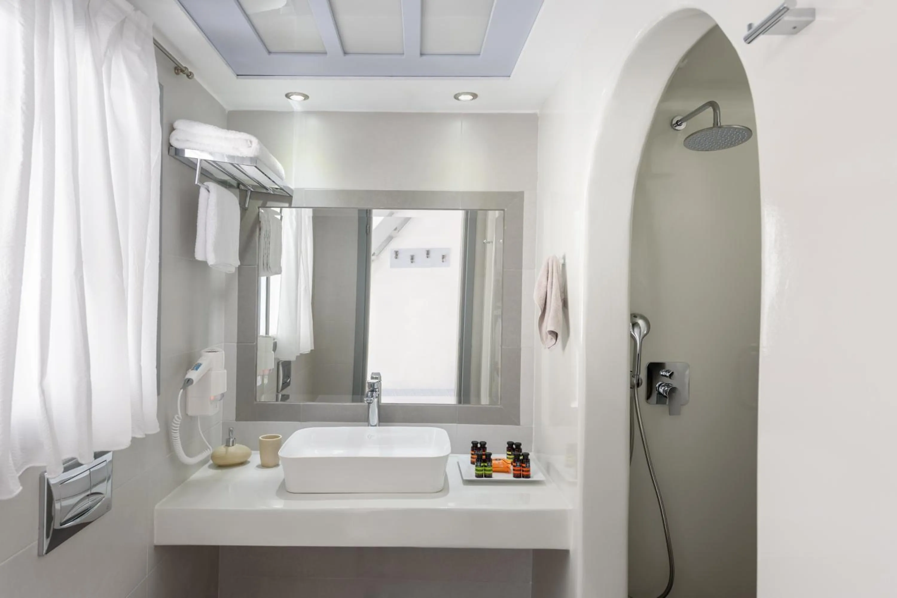 Bathroom in Antoperla Luxury Hotel & Spa