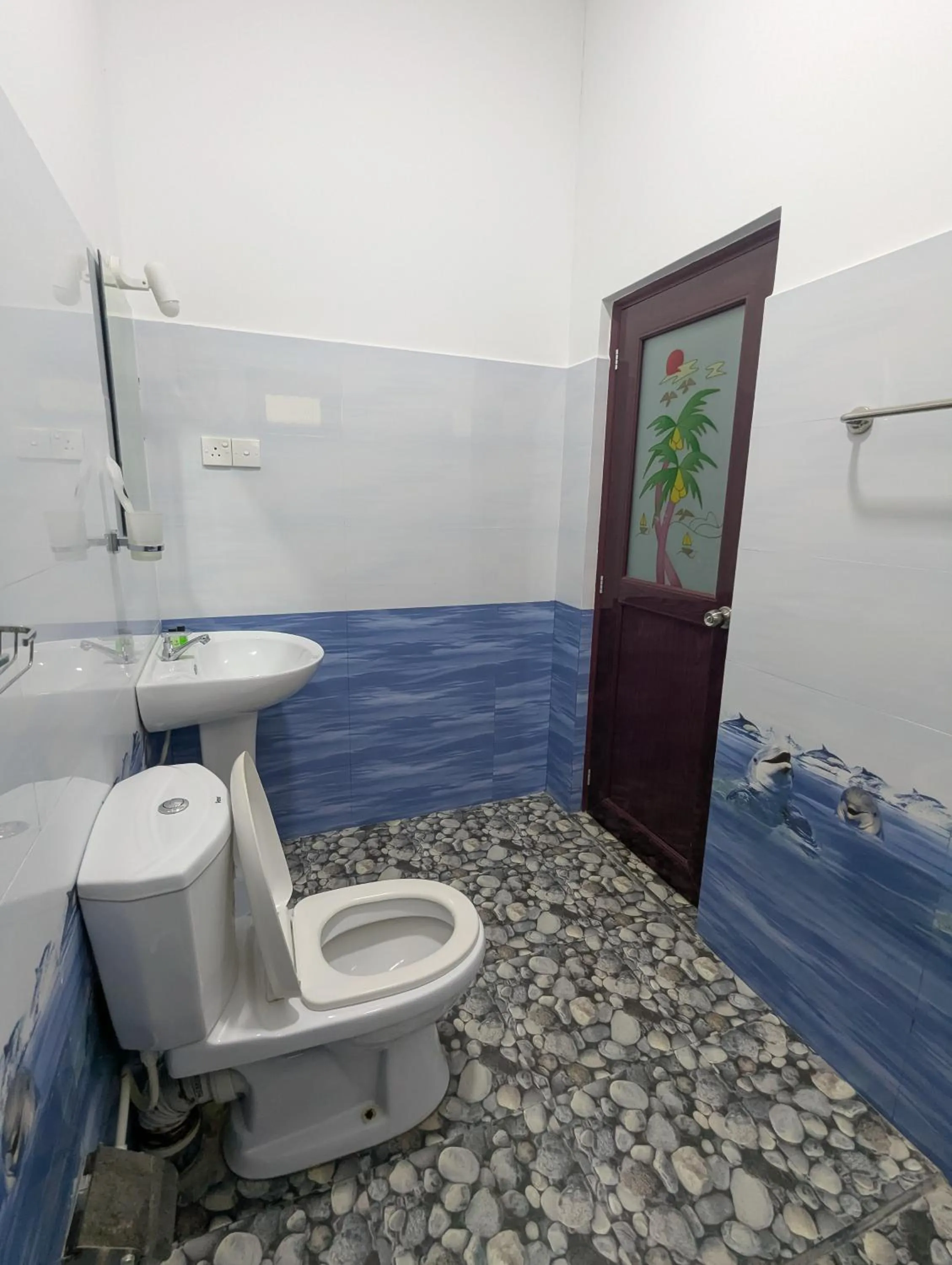 Toilet in Nehansa Resort and safari