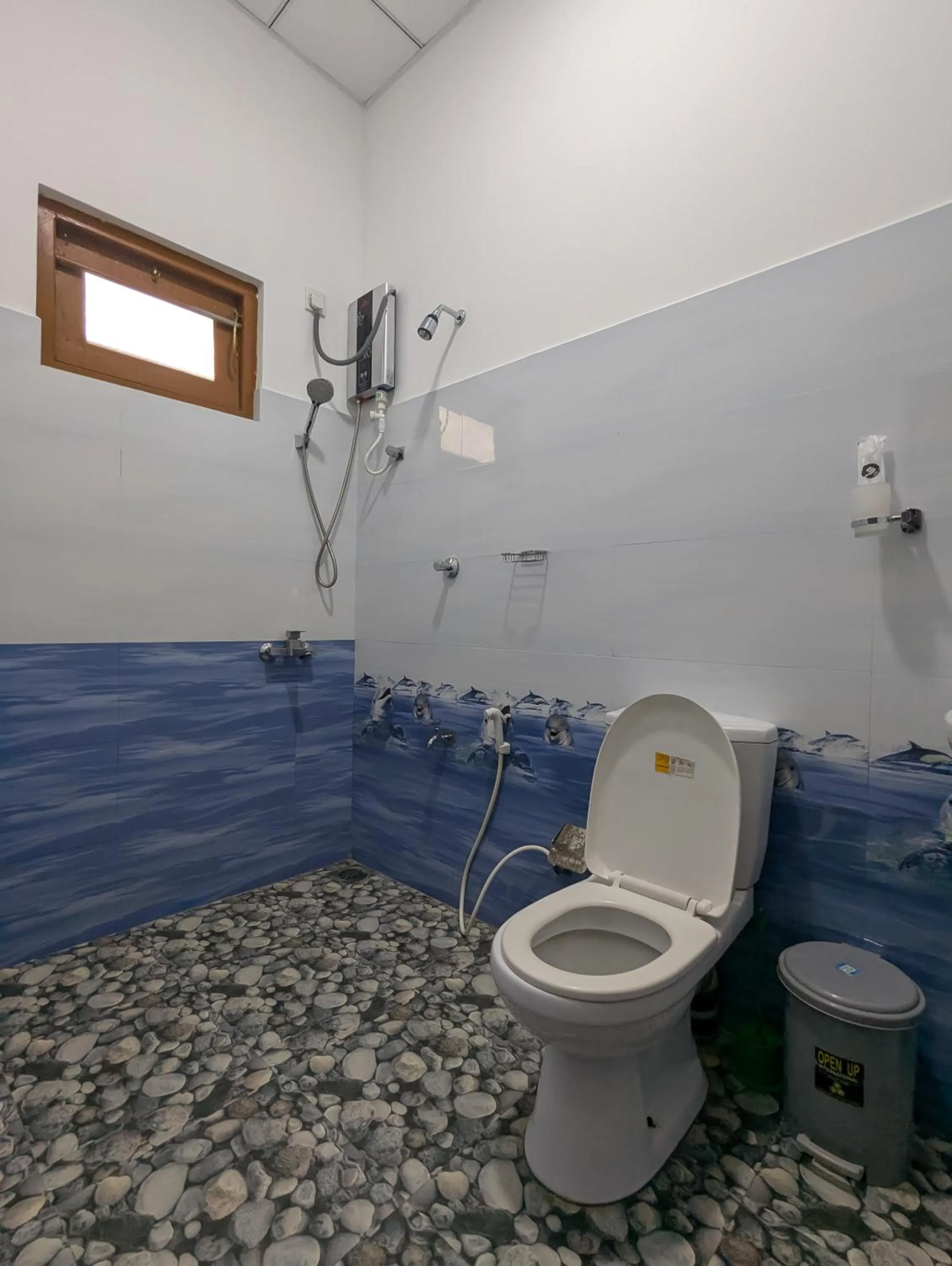 Shower in Nehansa Resort and safari