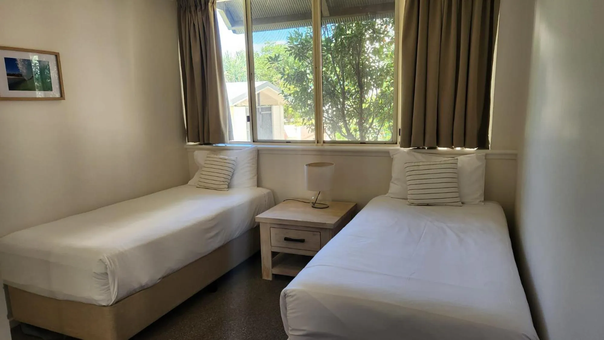 Bed in Whalewatch Ocean Beach Resort