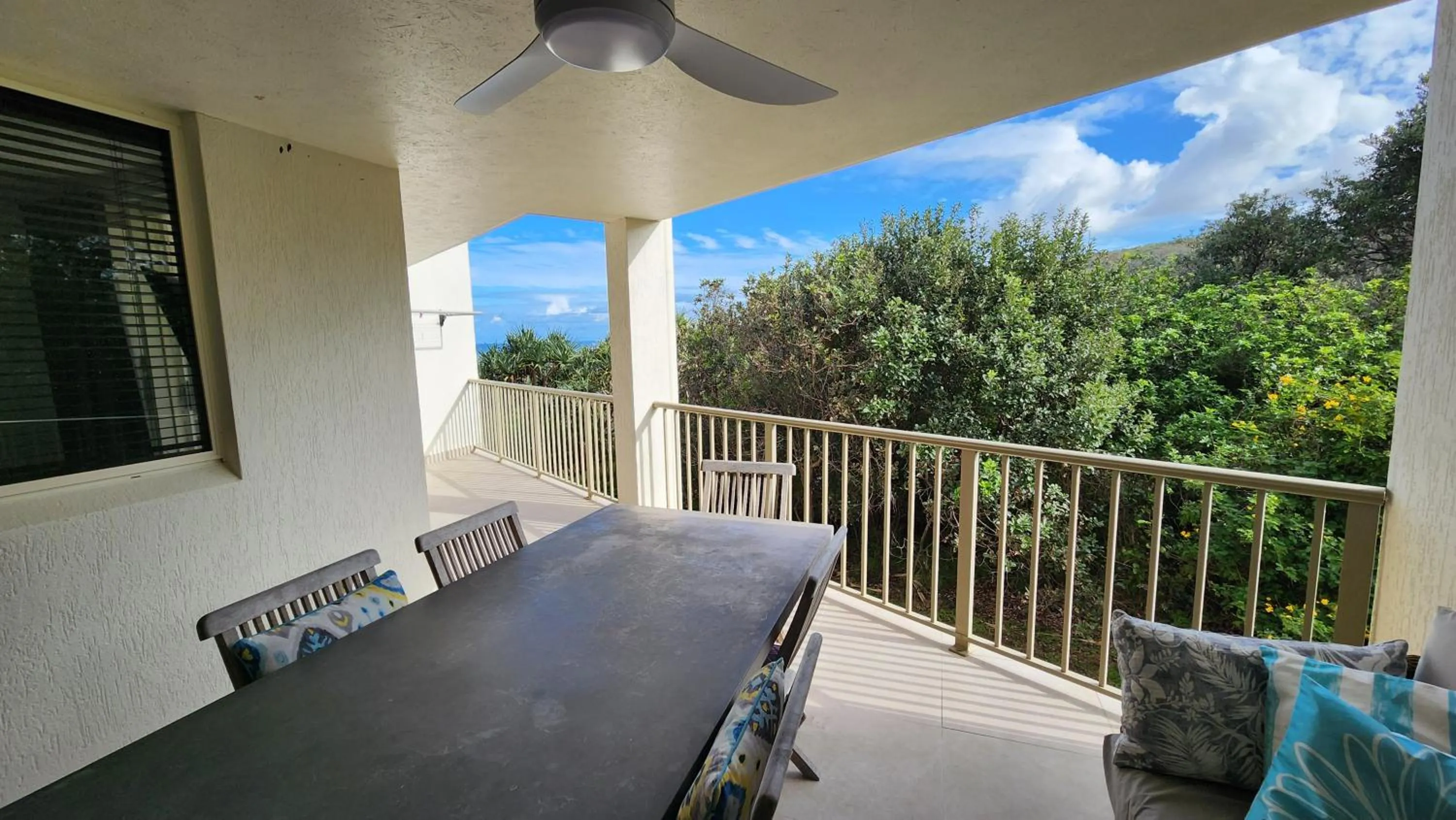 Whalewatch Ocean Beach Resort