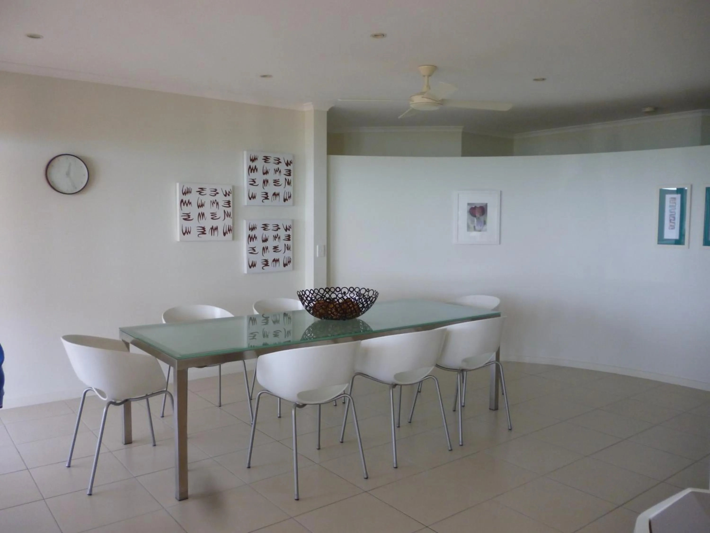 Kitchen or kitchenette in Sea Star Apartments