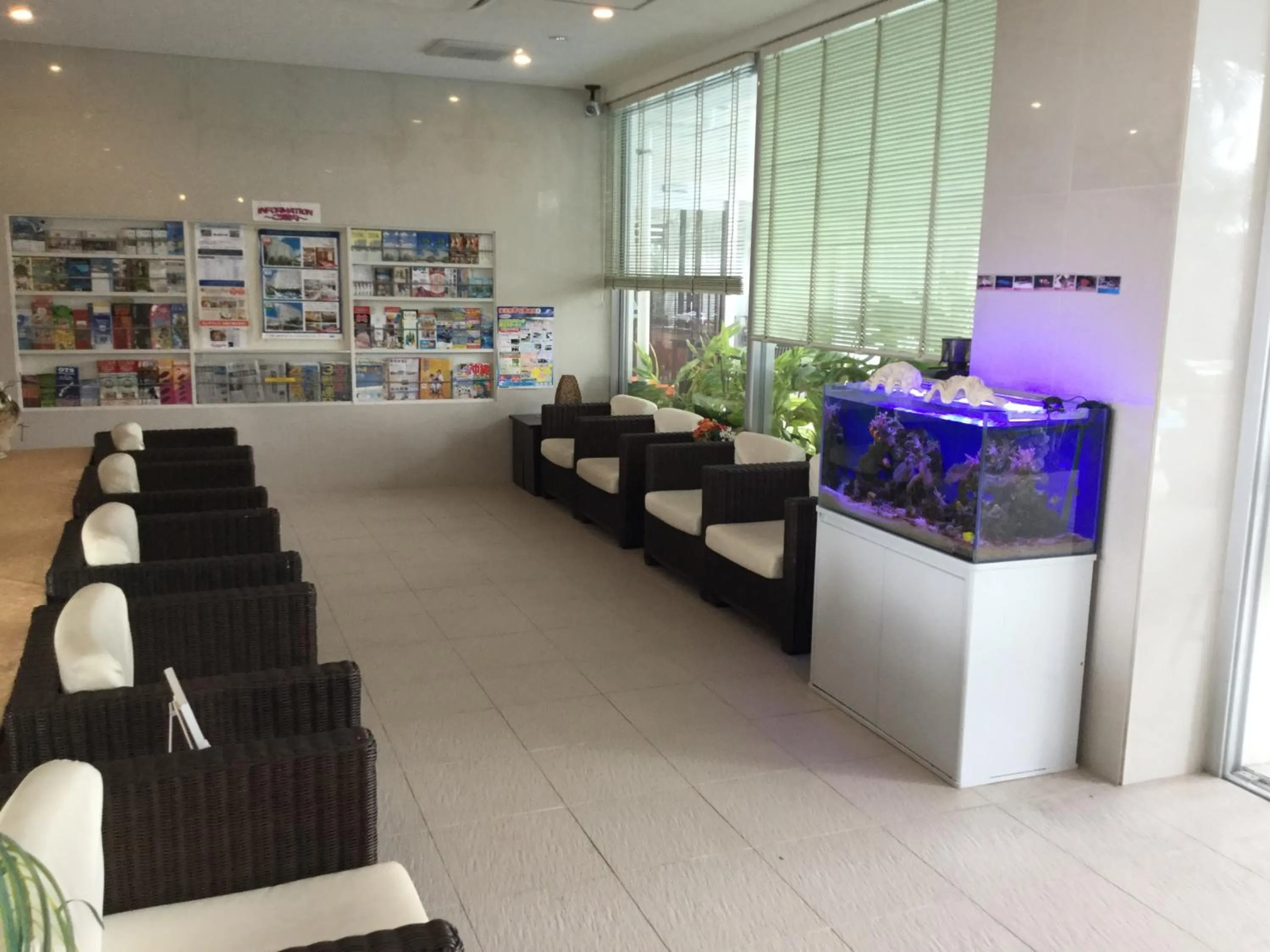 Communal lounge/ TV room in Hotel Gran View Garden Okinawa