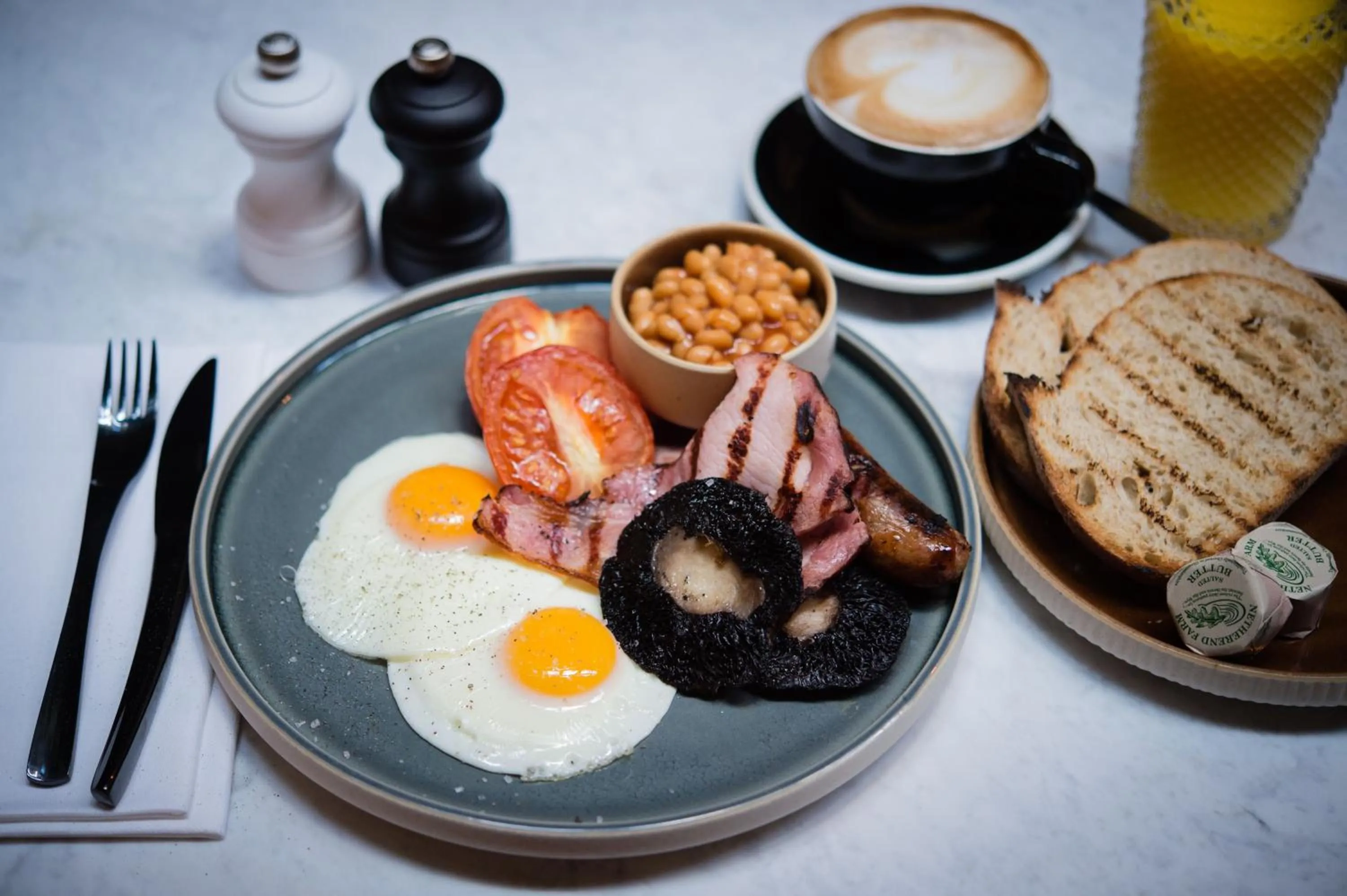 Breakfast in Vintry & Mercer Hotel - Small Luxury Hotels of the World