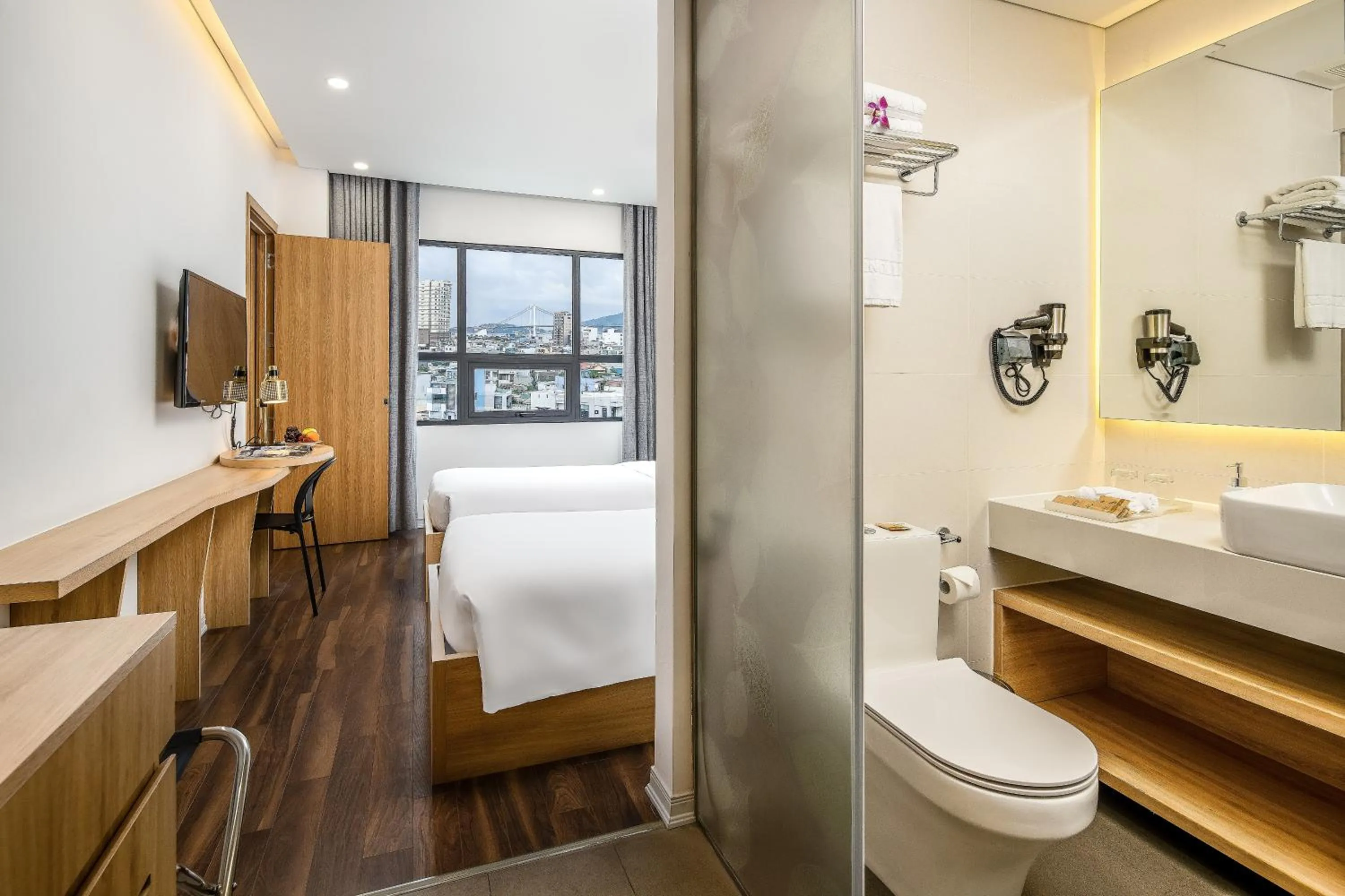 Bed in Magnolia Hotel