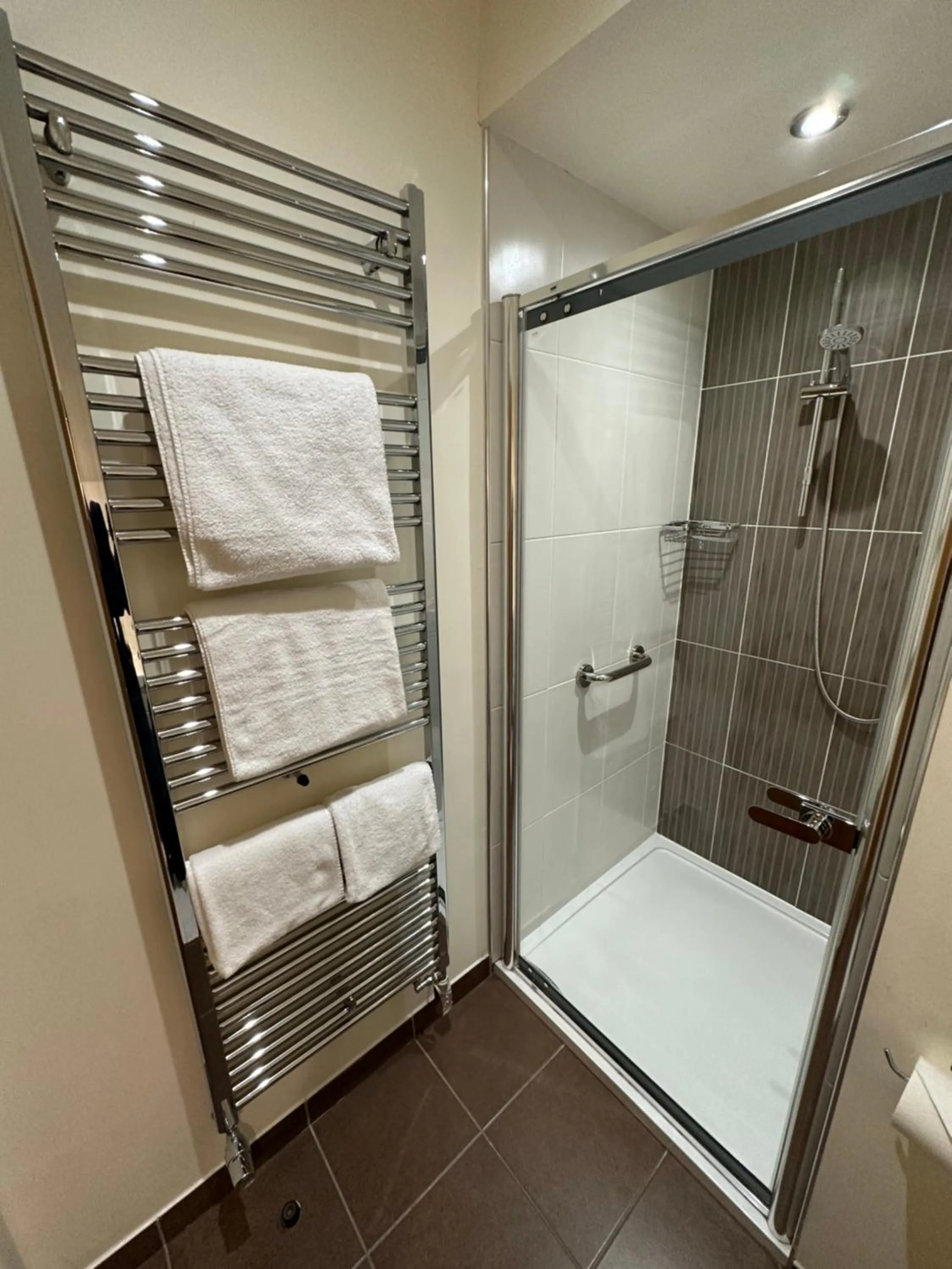 Shower in Meadows Barn