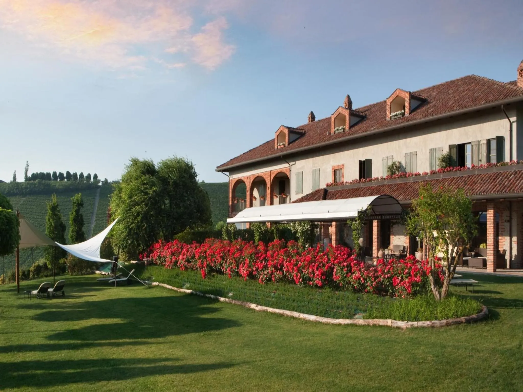 Property building in Tenuta Baràc