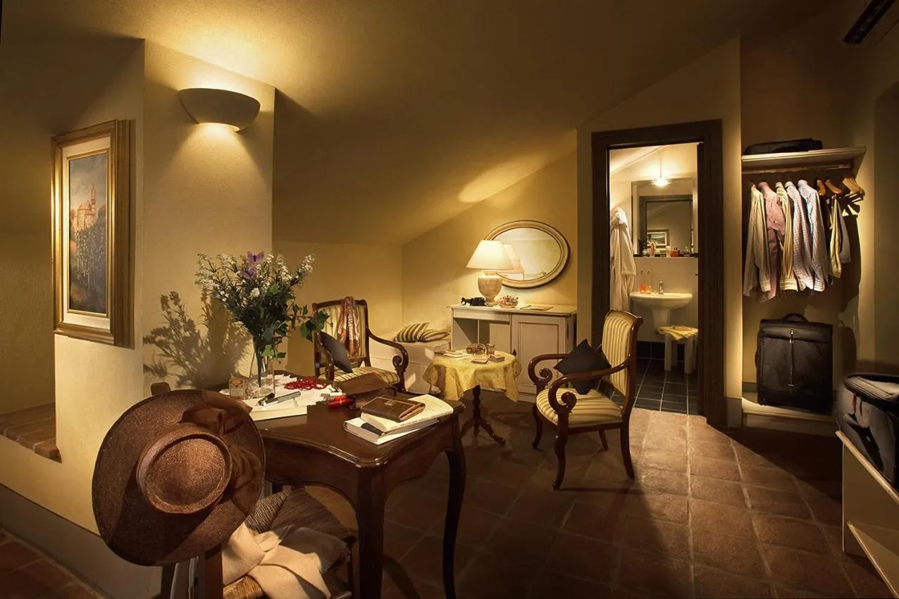 Decorative detail in Tenuta Baràc