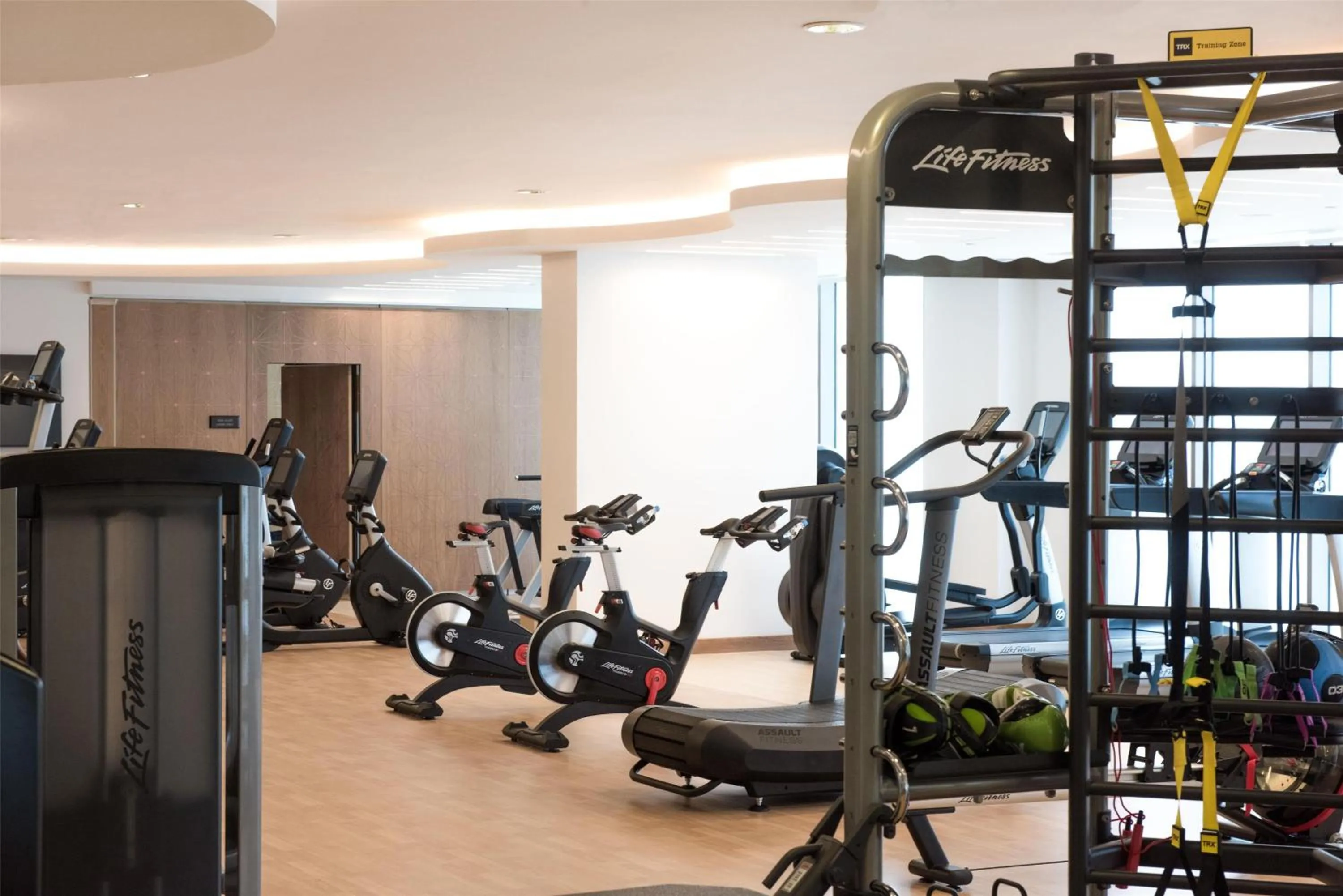 Fitness centre/facilities in Kempinski Hotel Muscat