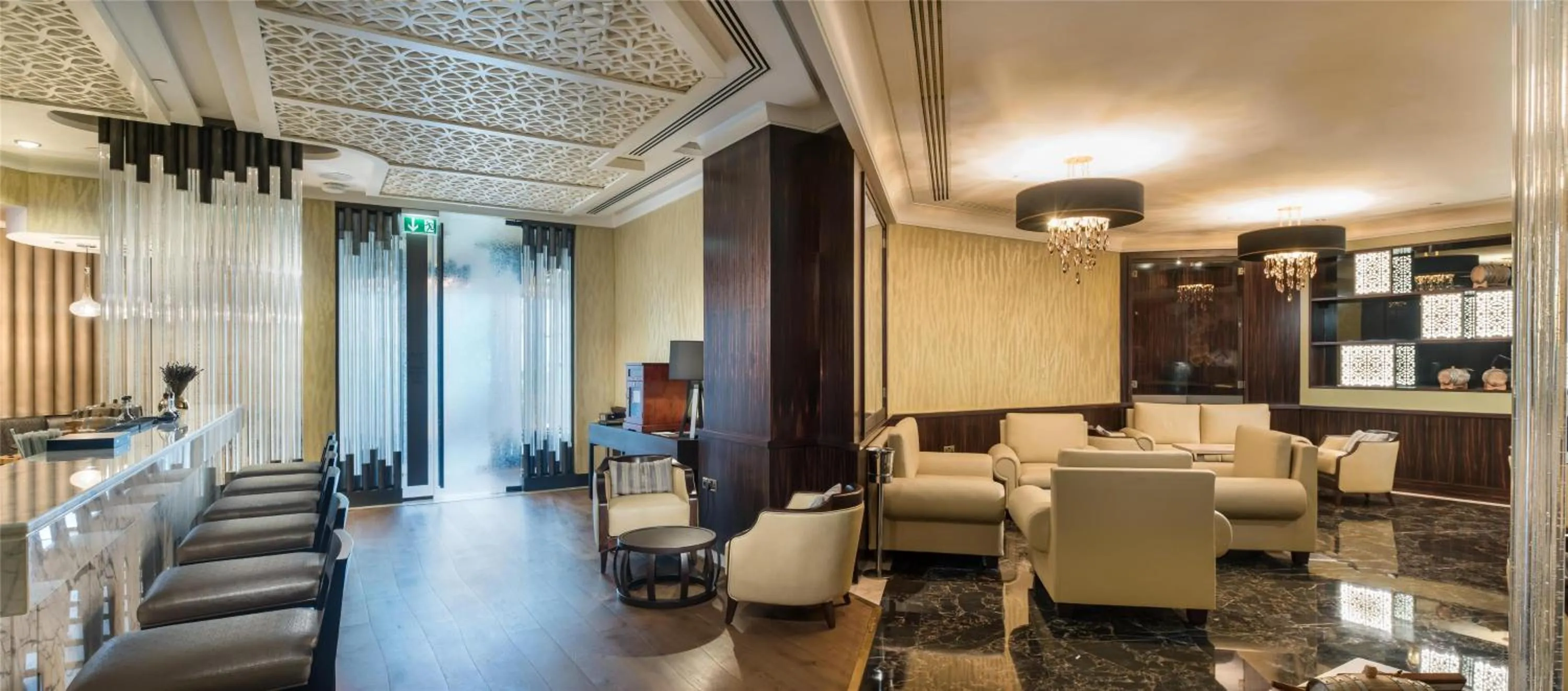 Lounge or bar in Kempinski Hotel Muscat