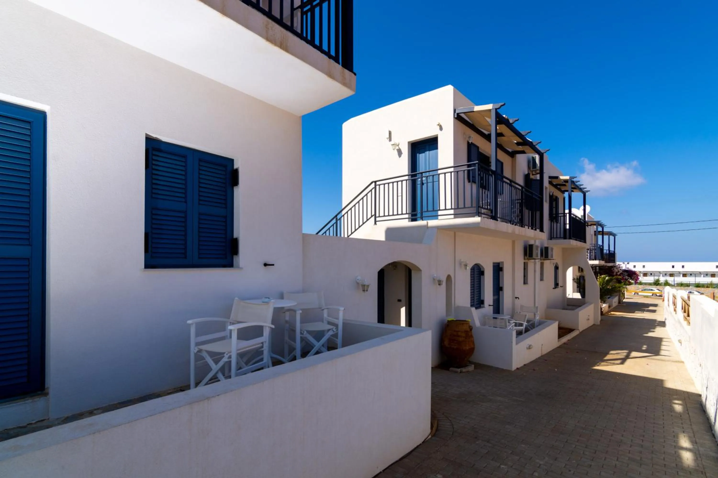 Property building in Okirroi Villas Chersonissos