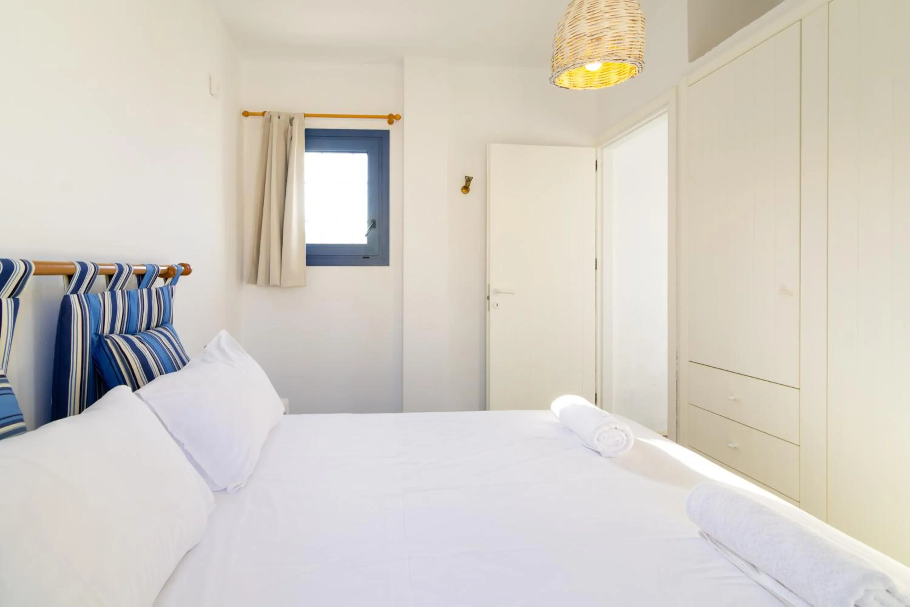 Bed in Okirroi Villas Chersonissos