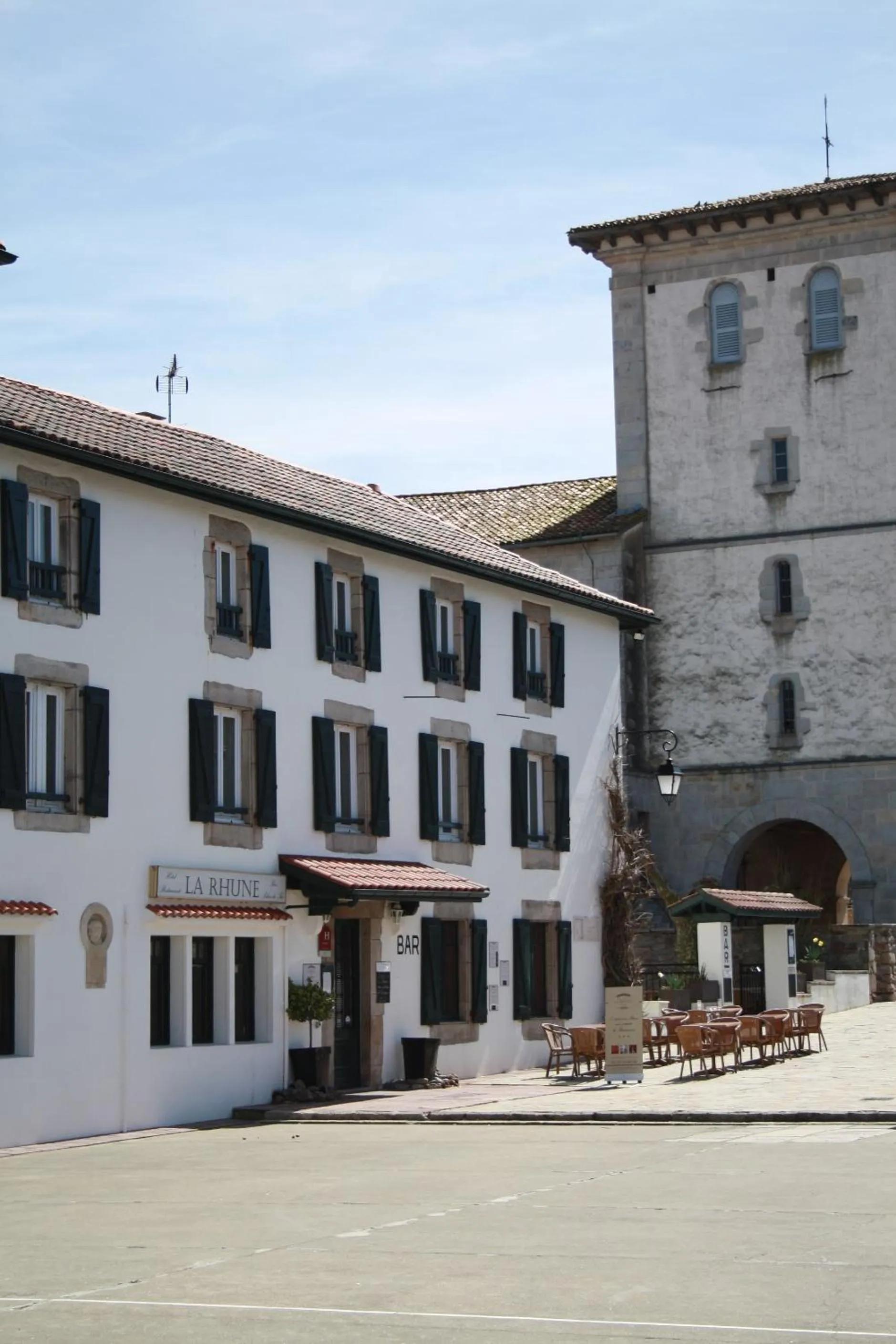 Property building in Hôtel de la Rhune
